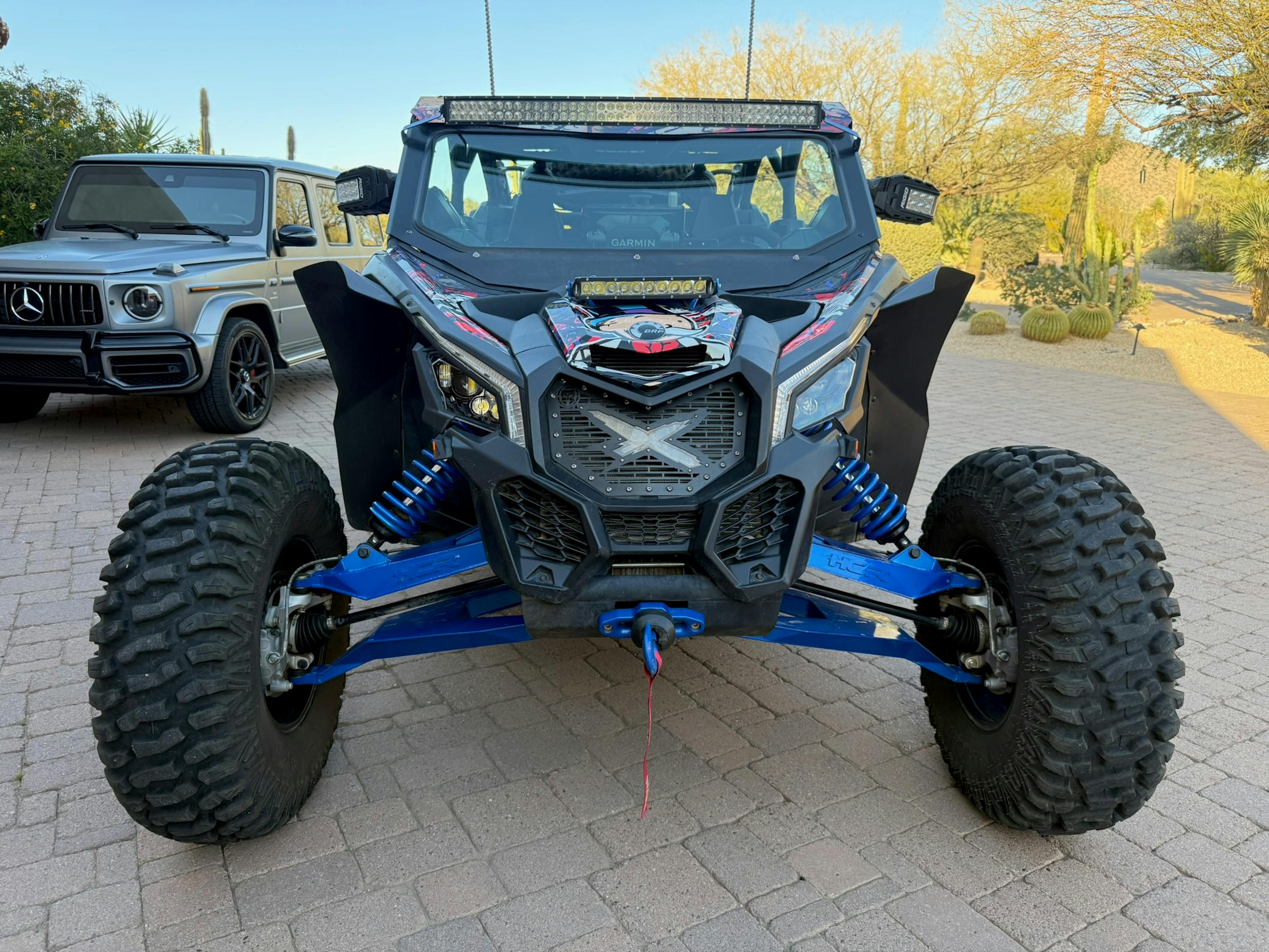 2019 Can-Am Maverick X3 Max X RS Turbo R front low