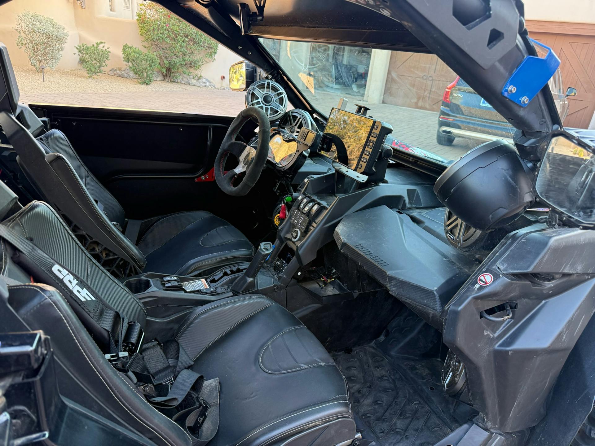 2019 Can-Am Maverick X3 Max X RS Turbo R front passenger row/dash