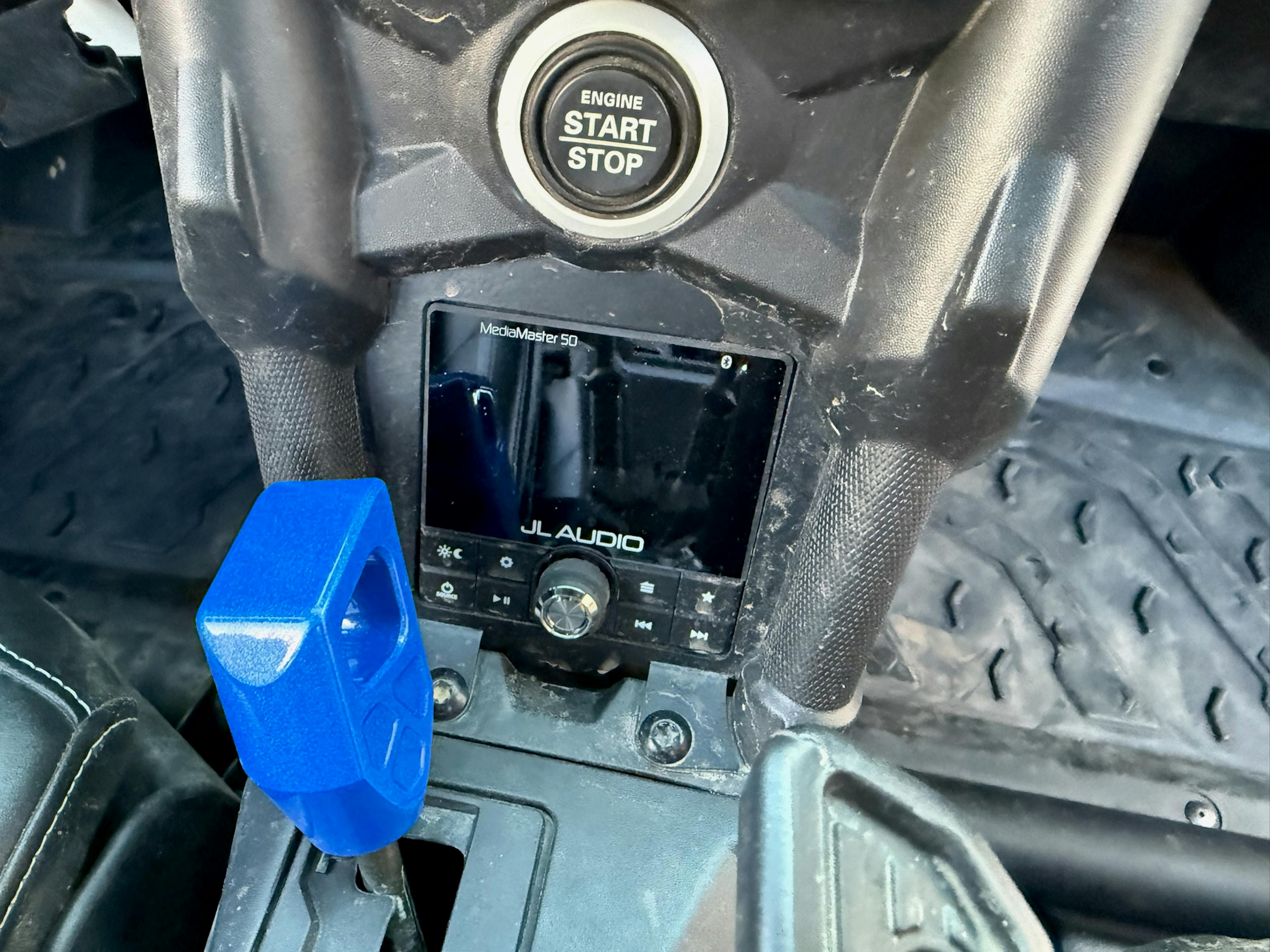 2019 Can-Am Maverick X3 Max X RS Turbo R shifter/audio controls