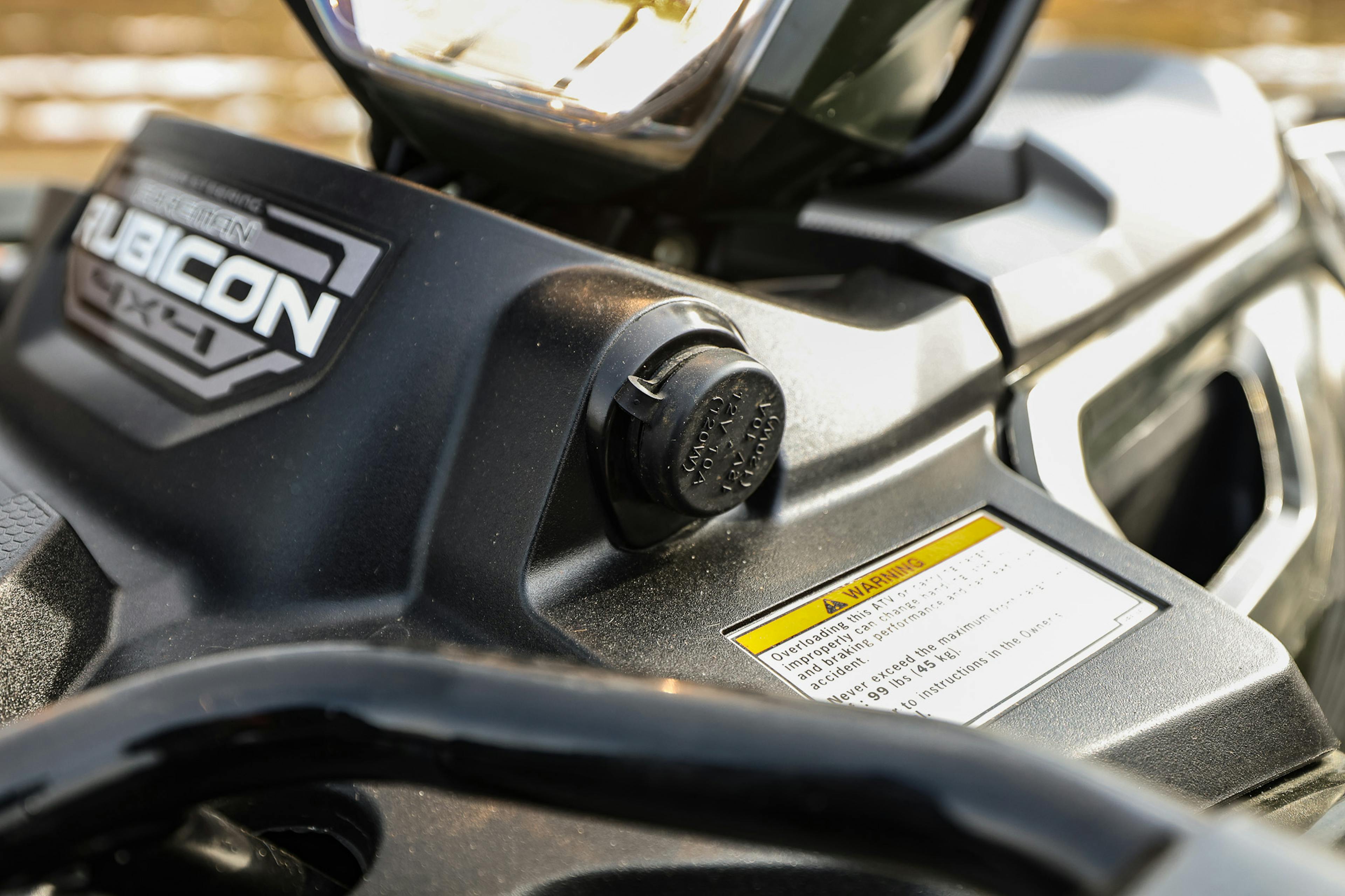 2024 Honda FourTrax Foreman Rubicon 4x4 accessory plug