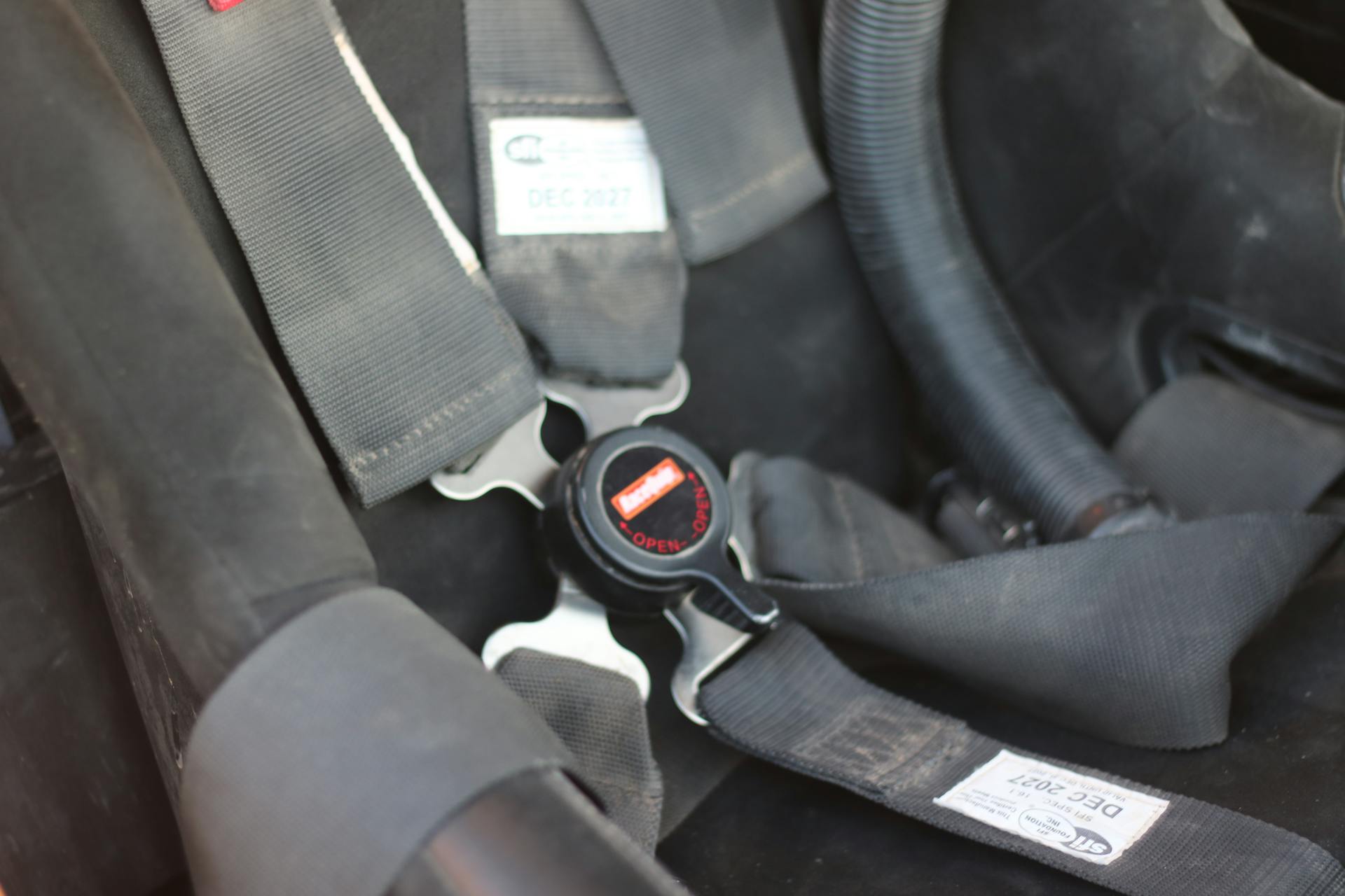 2020 Can-Am Maverick X3 X RC Turbo RR harness buckle passenger