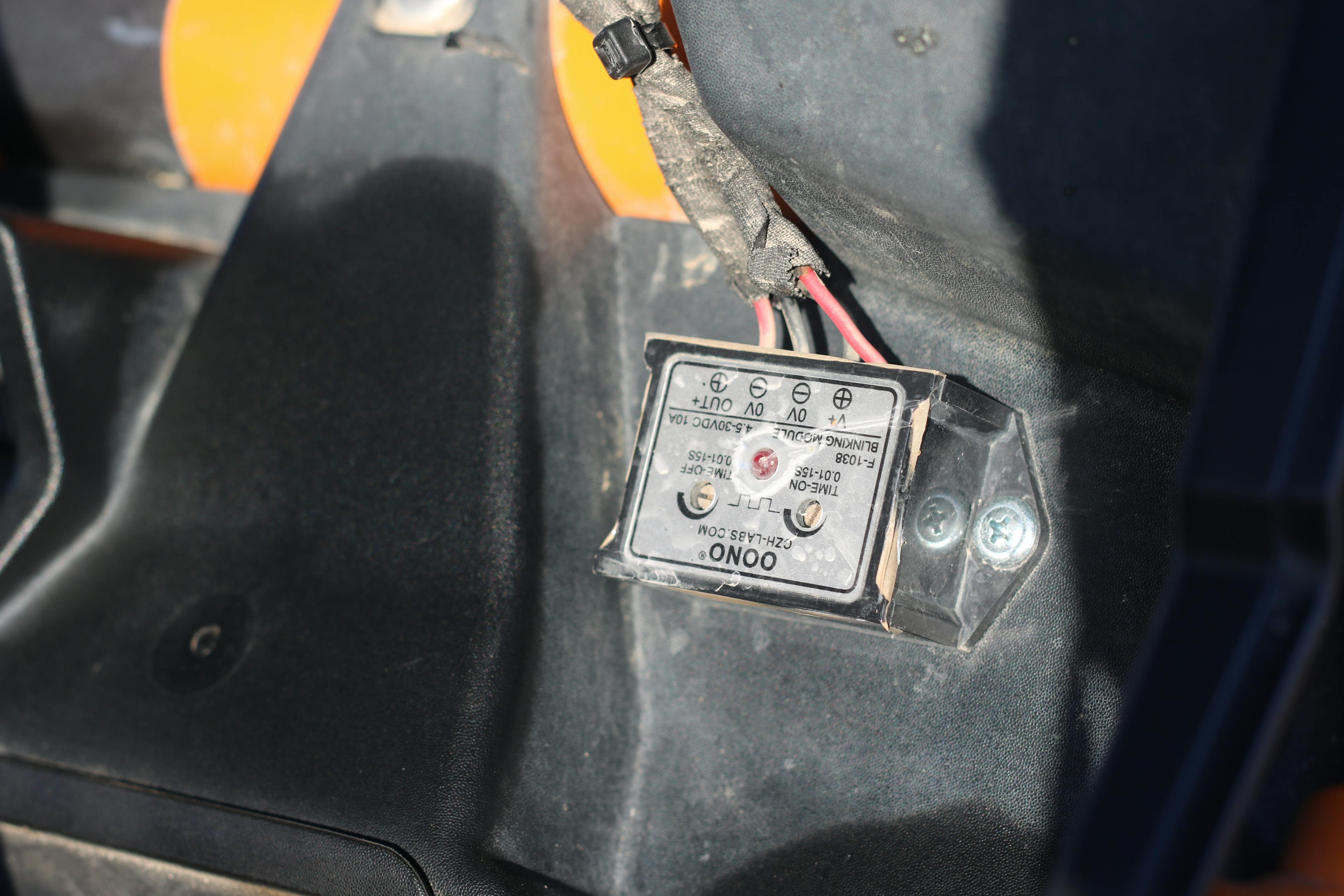 2020 Can-Am Maverick X3 X RC Turbo RR light flasher