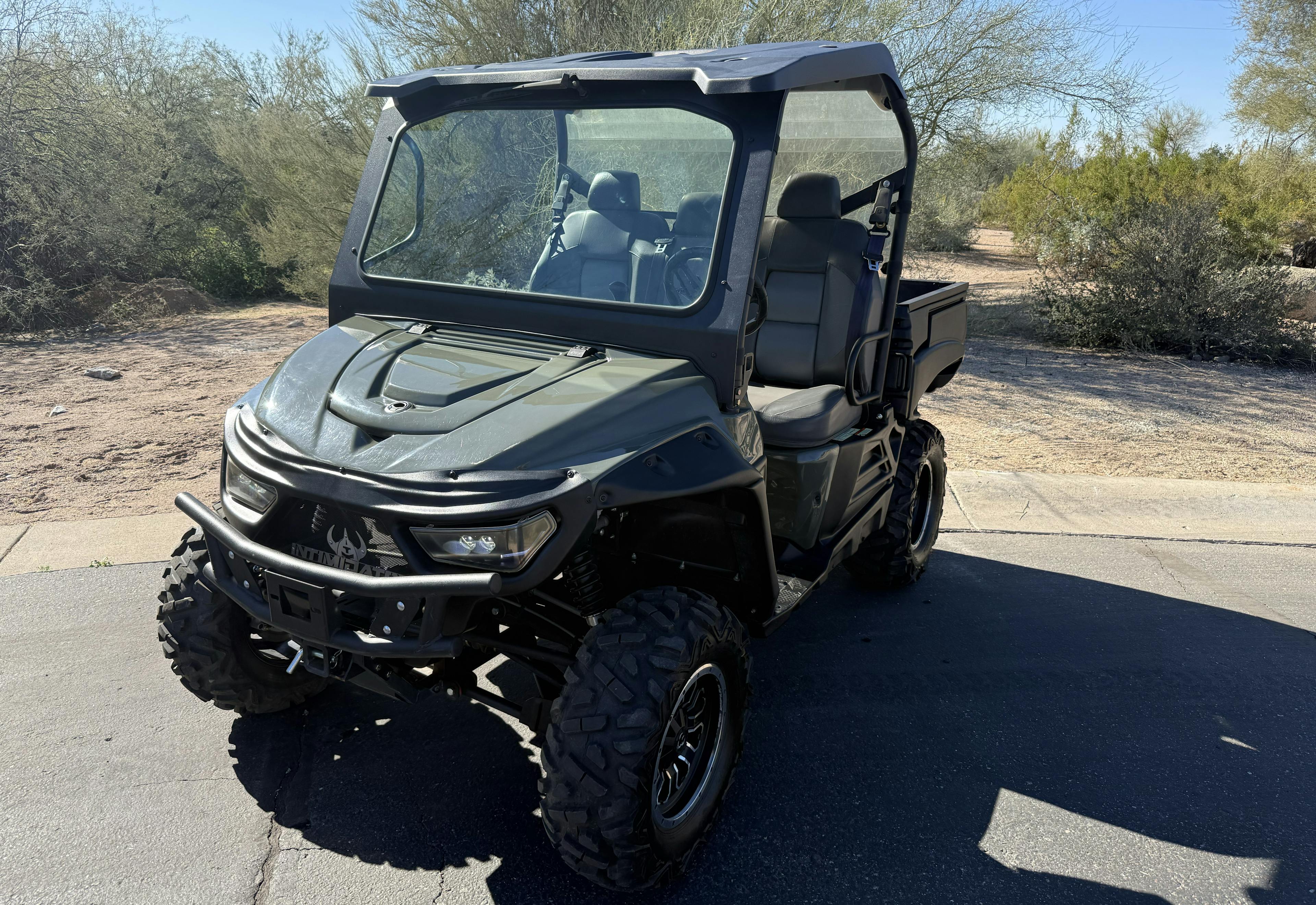 2020 Intimidator Classic EV front 3/4