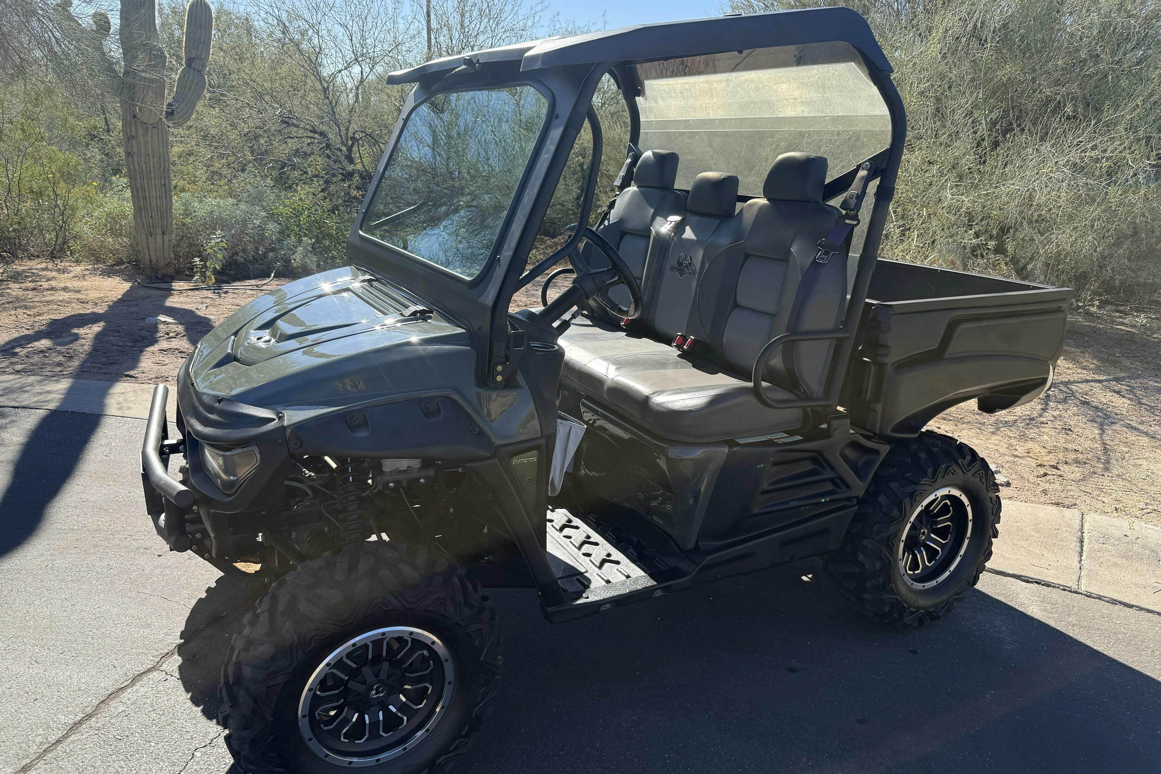 2020 Intimidator Classic EV driver side wide 3/4