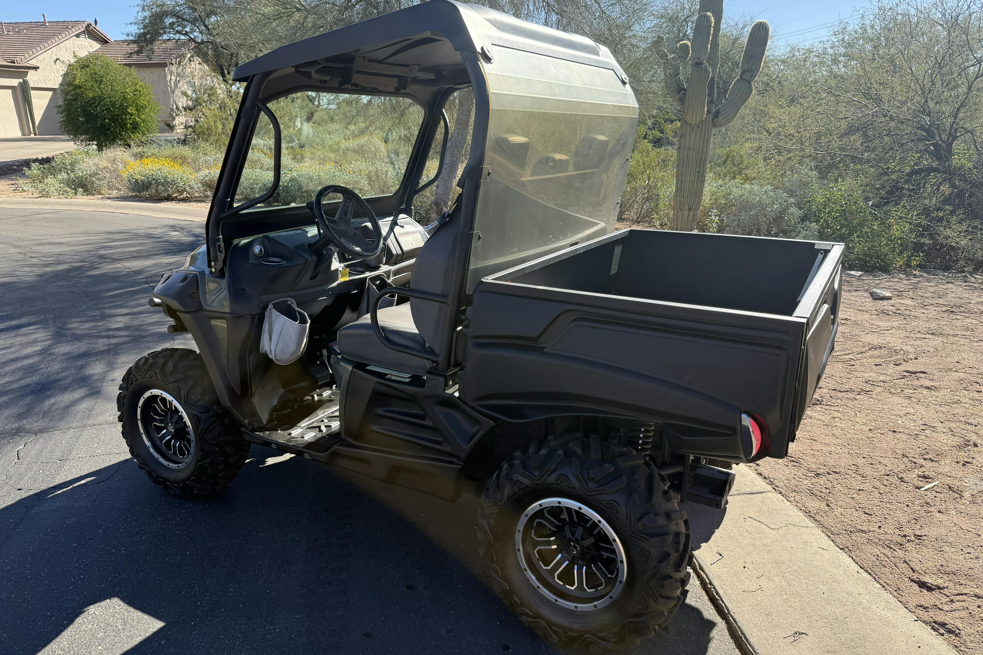 2020 Intimidator Classic EV driver side rear 3/4