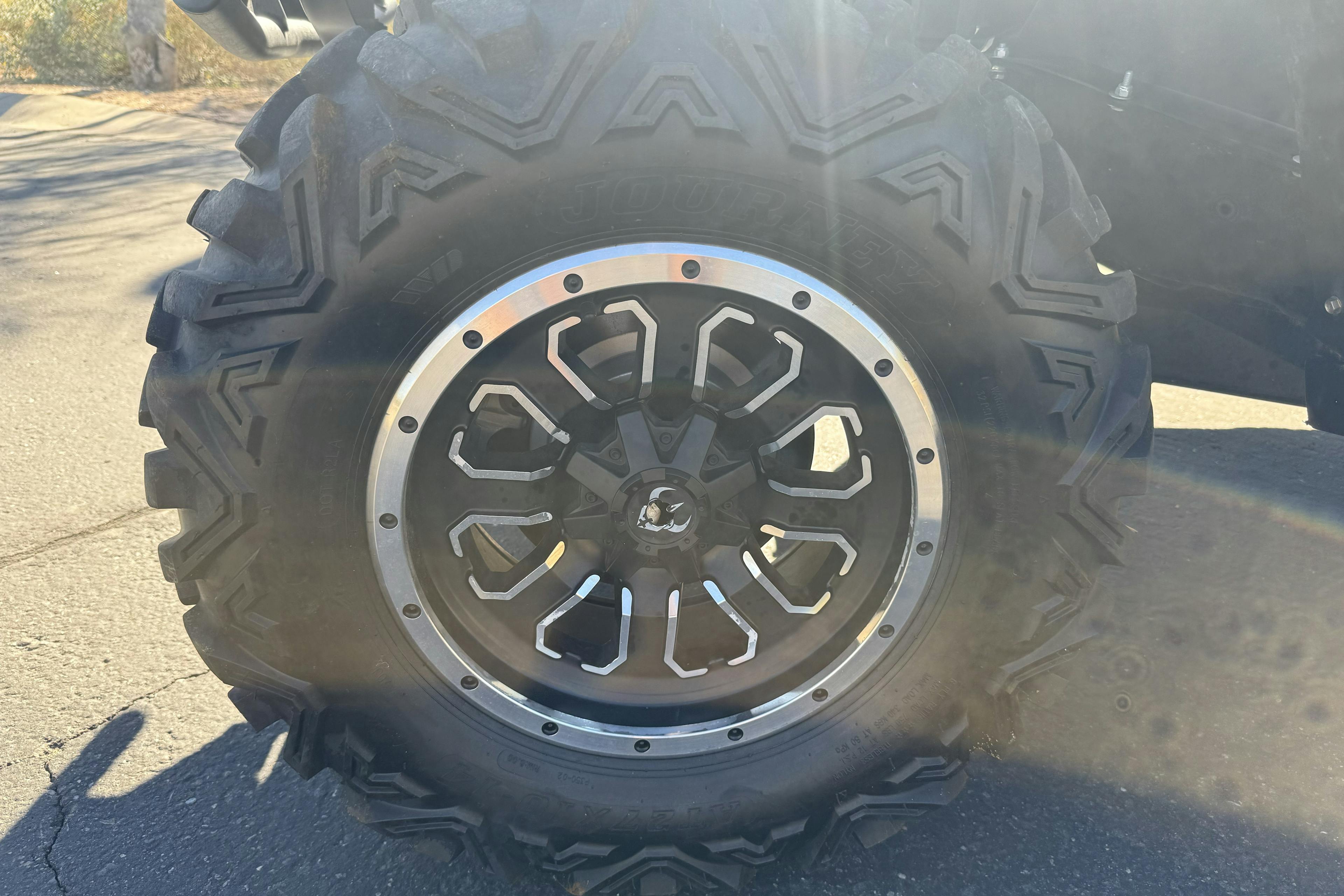 2020 Intimidator Classic EV driver front tire