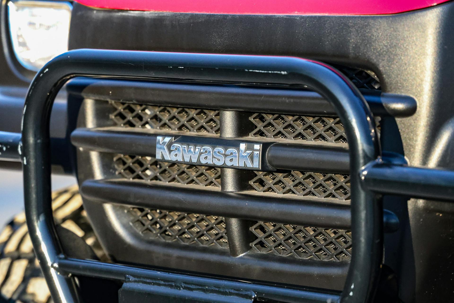 2006 Kawasaki Mule 3010 4x4 grille