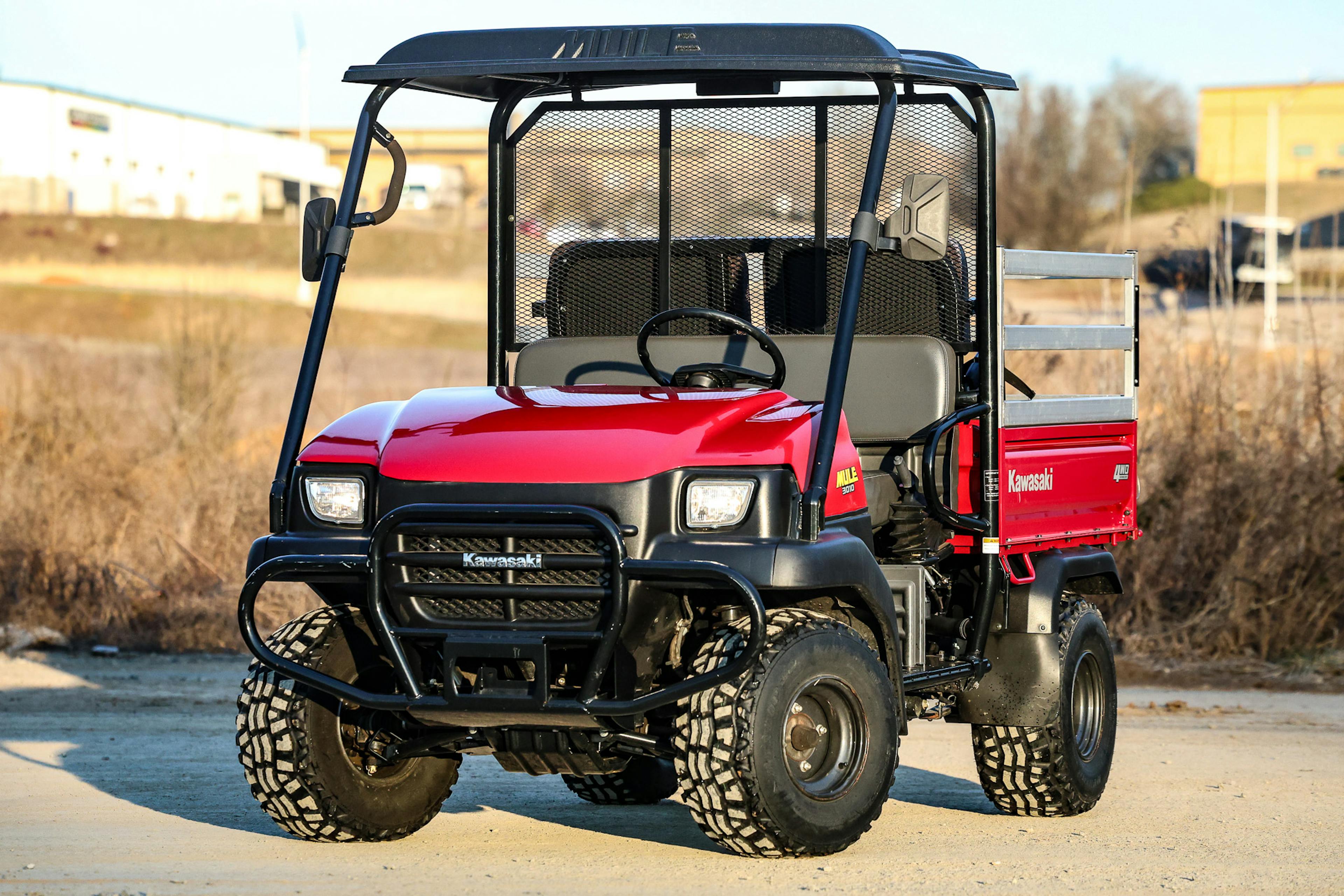 2006 Kawasaki Mule 3010 4x4 front 3/4 driver