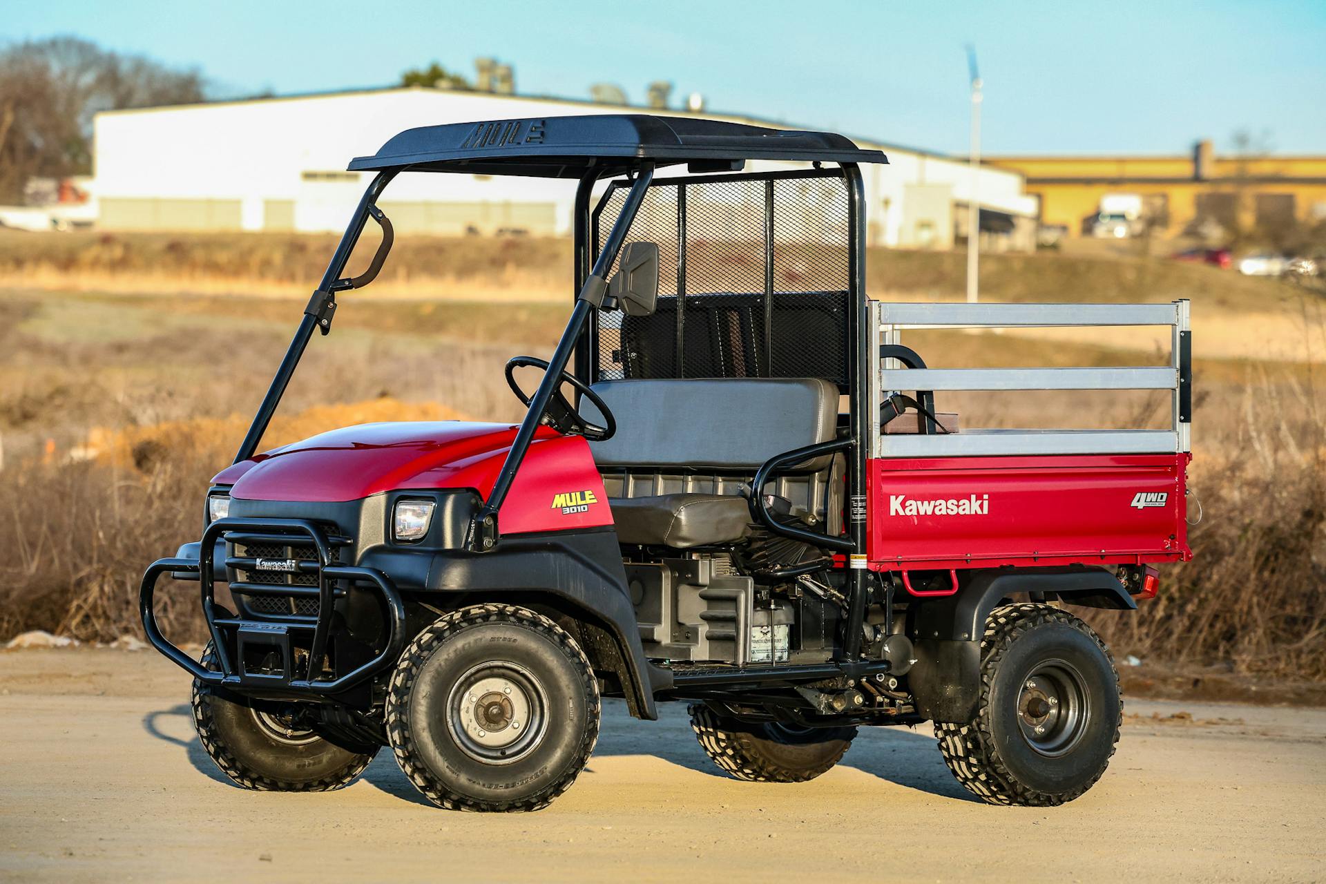2006 Kawasaki Mule 3010 4x4 front driver side 3/4