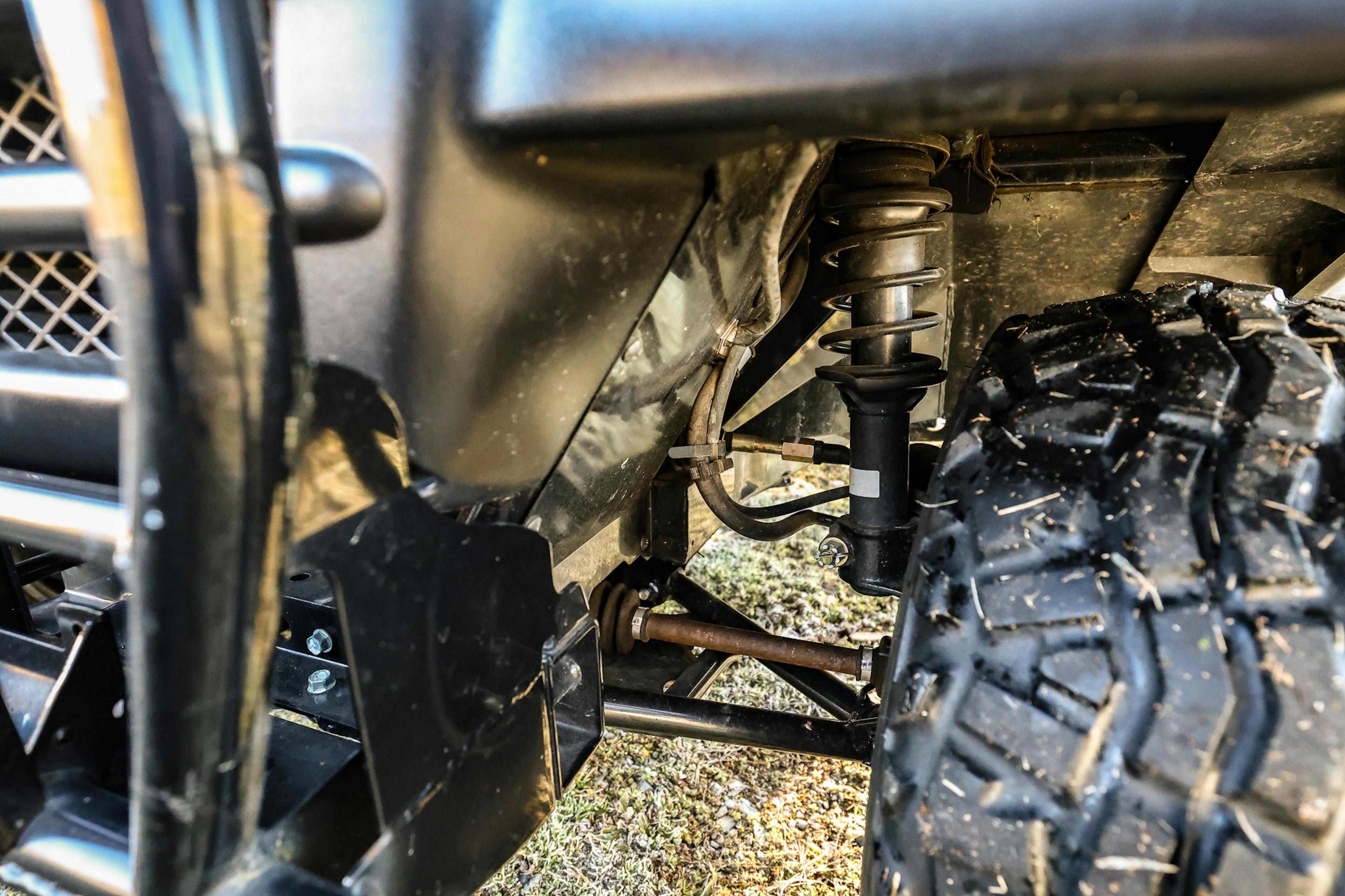 2006 Kawasaki Mule 3010 4x4 driver front suspension