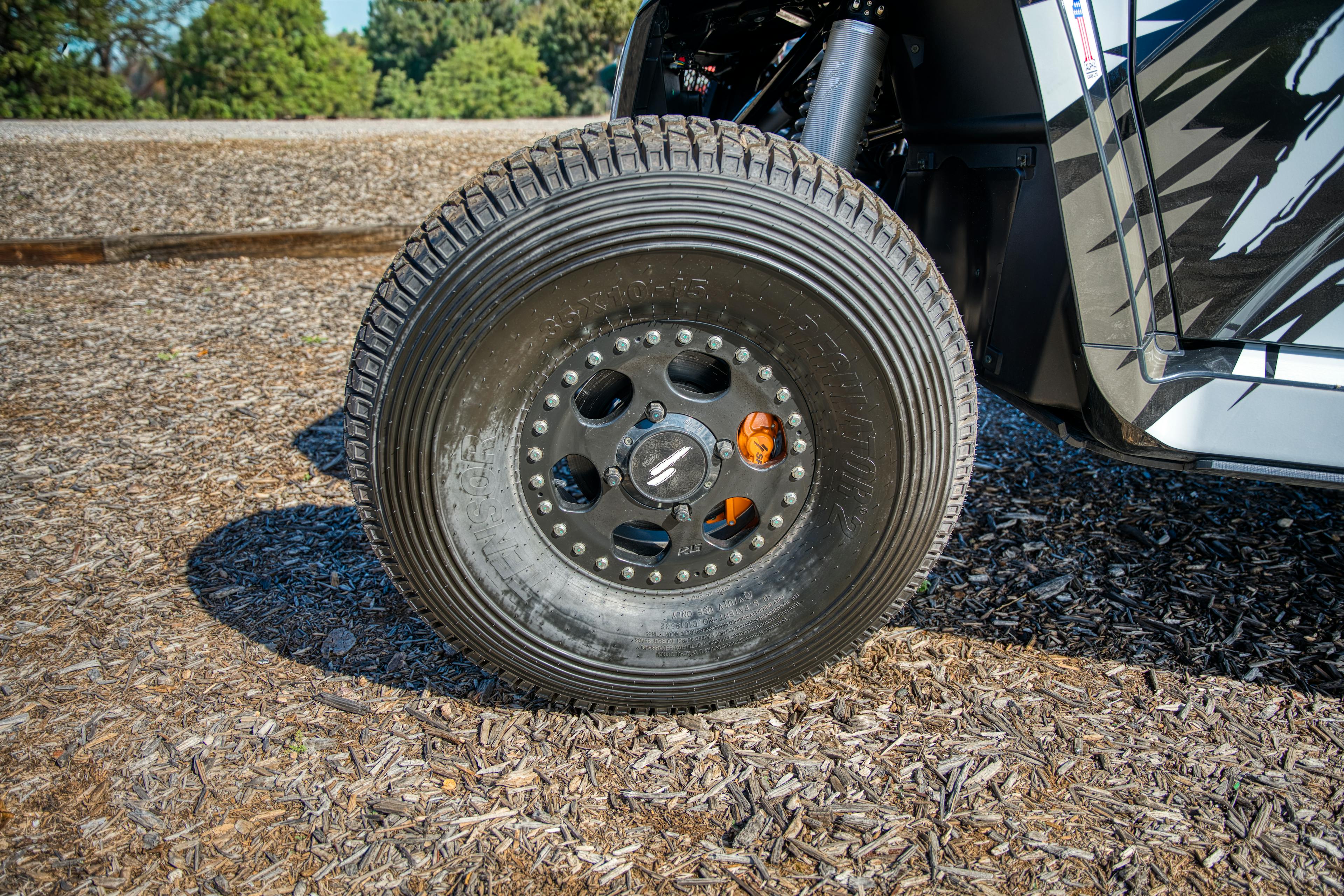 2023 Speed UTV El Jefe driver side front tire