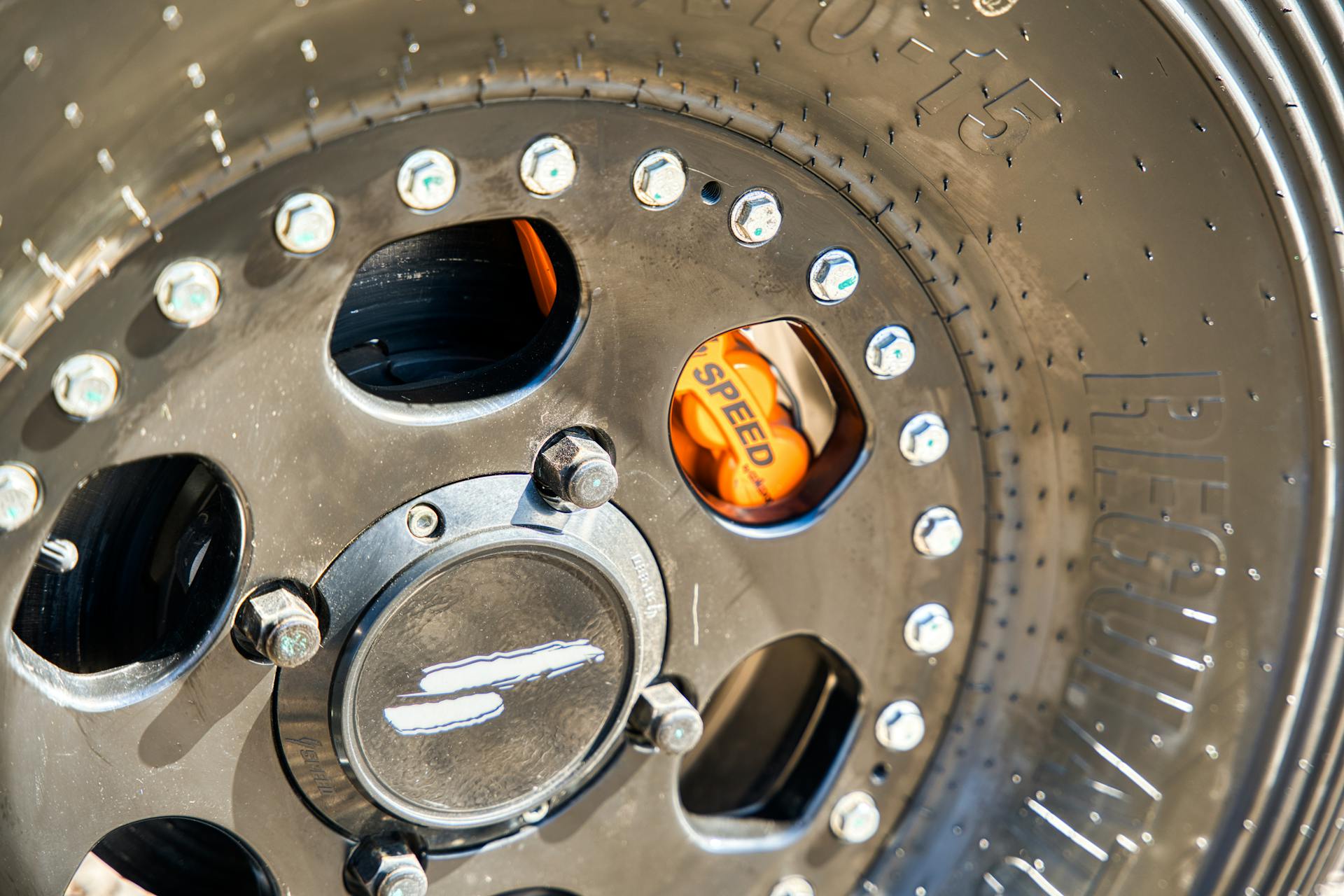 2023 Speed UTV El Jefe wheel detail