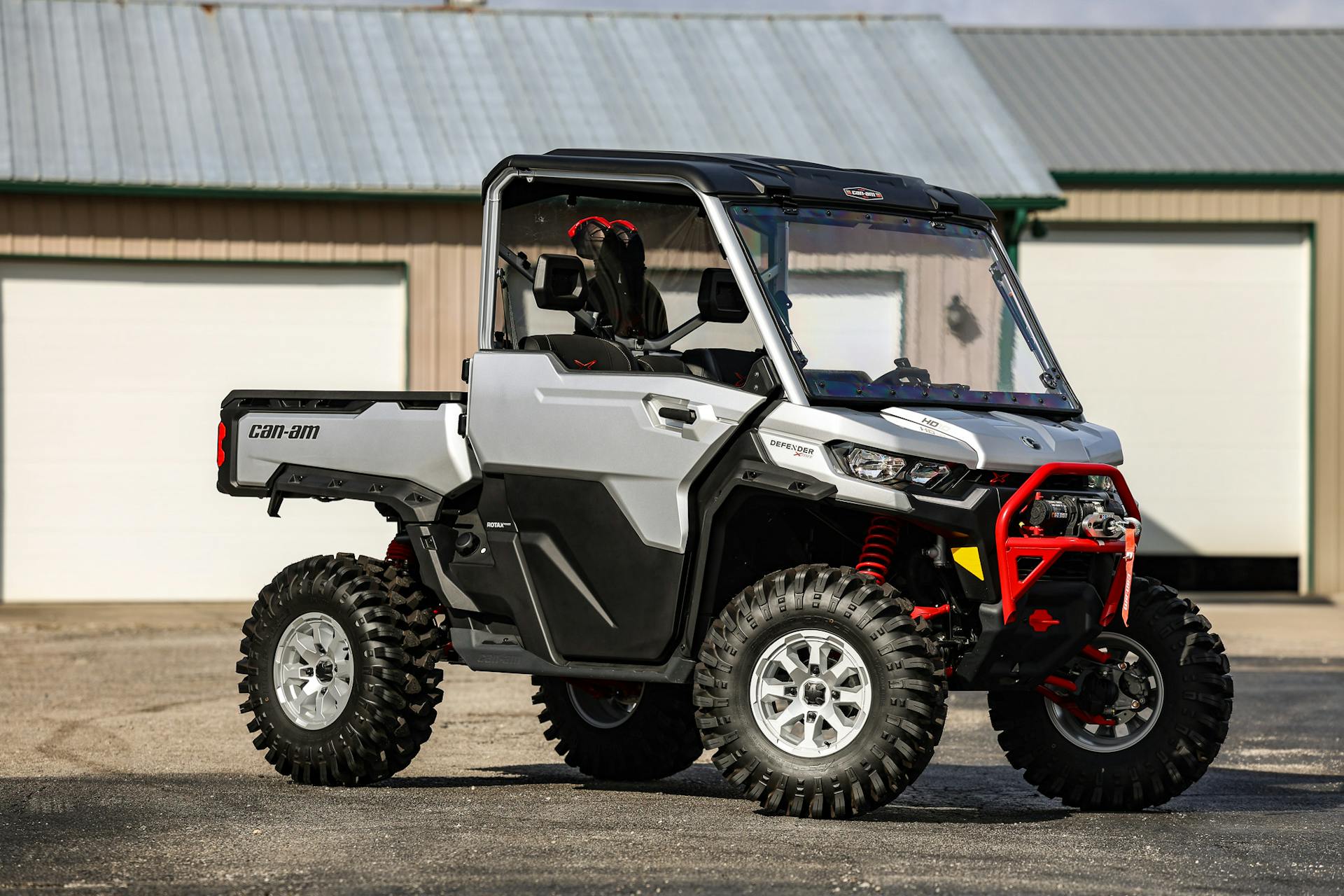 2024 Can-Am Defender HD10 XMR passenger front 3/4 narrow
