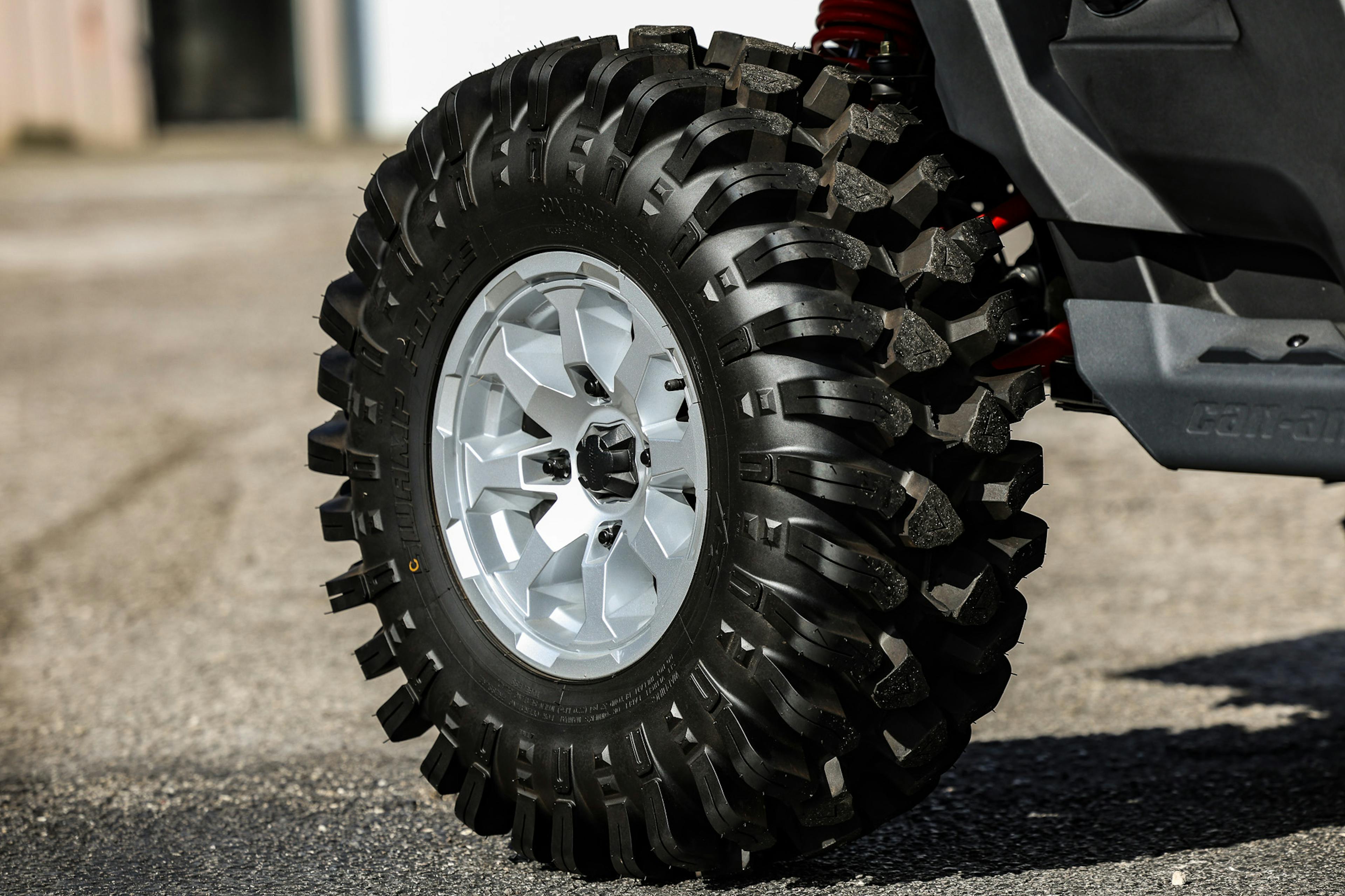 2024 Can-Am Defender HD10 XMR passenger rear tire