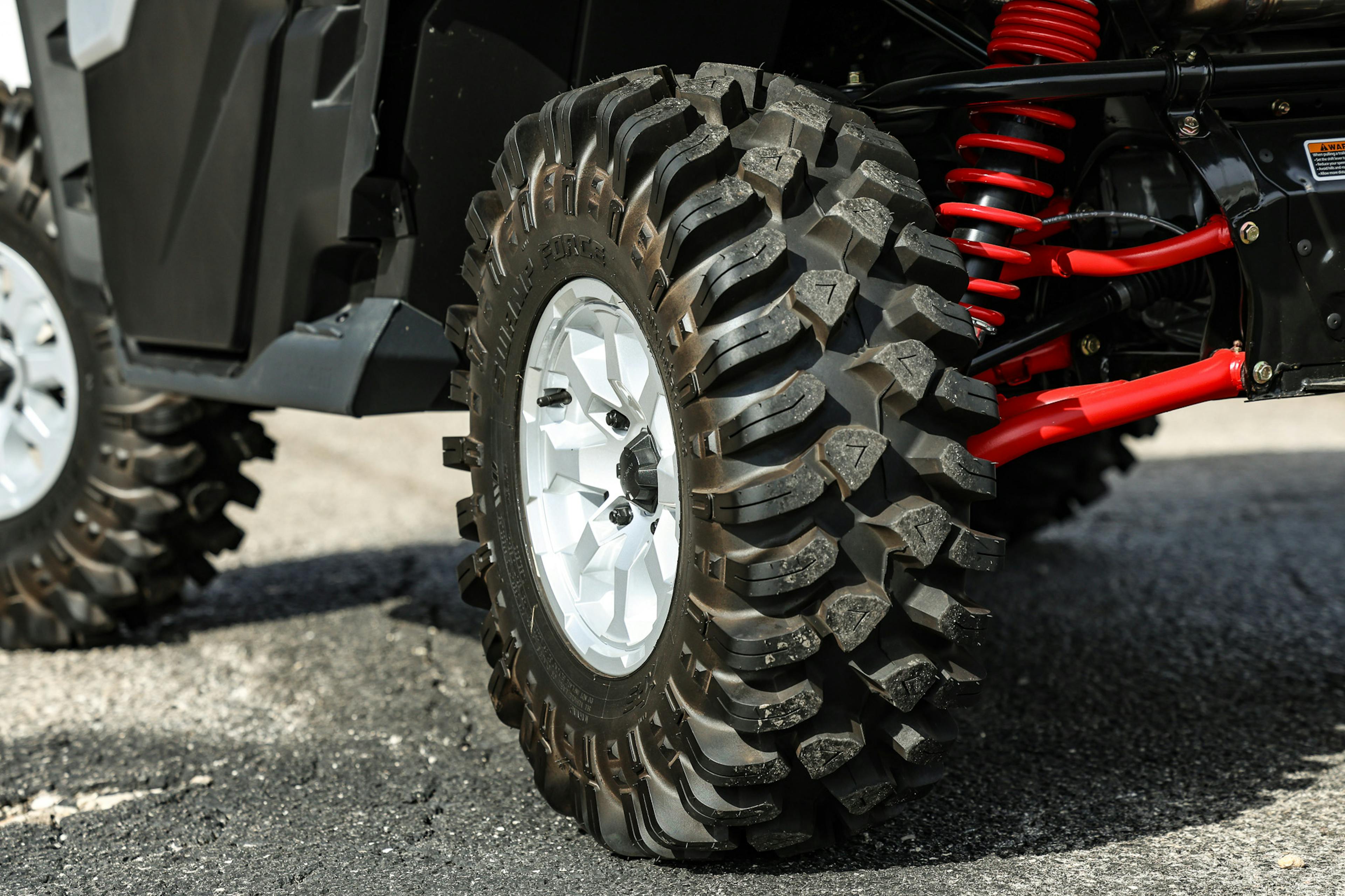 2024 Can-Am Defender HD10 XMR driver rear tire