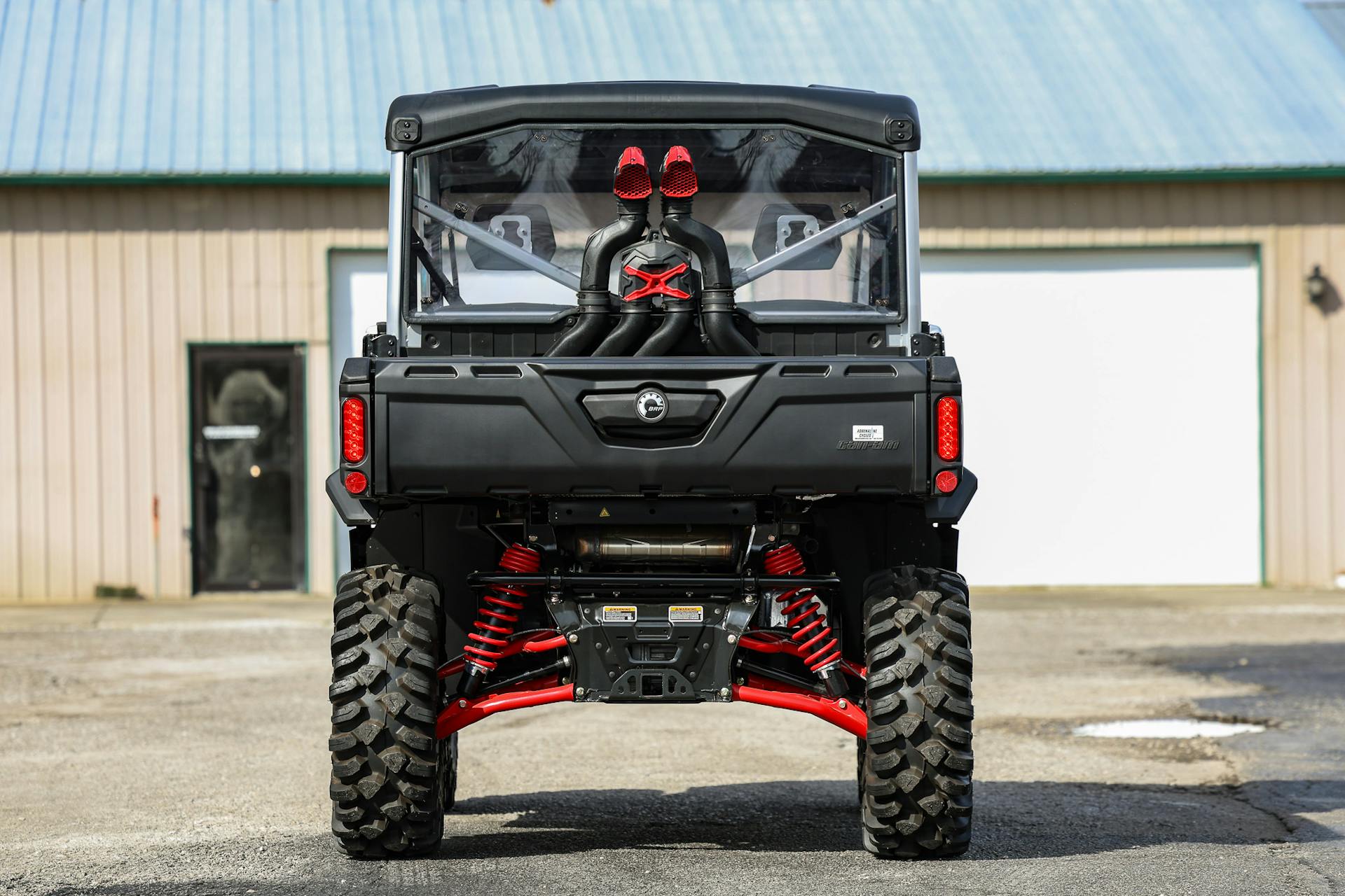 2024 Can-Am Defender HD10 XMR rear