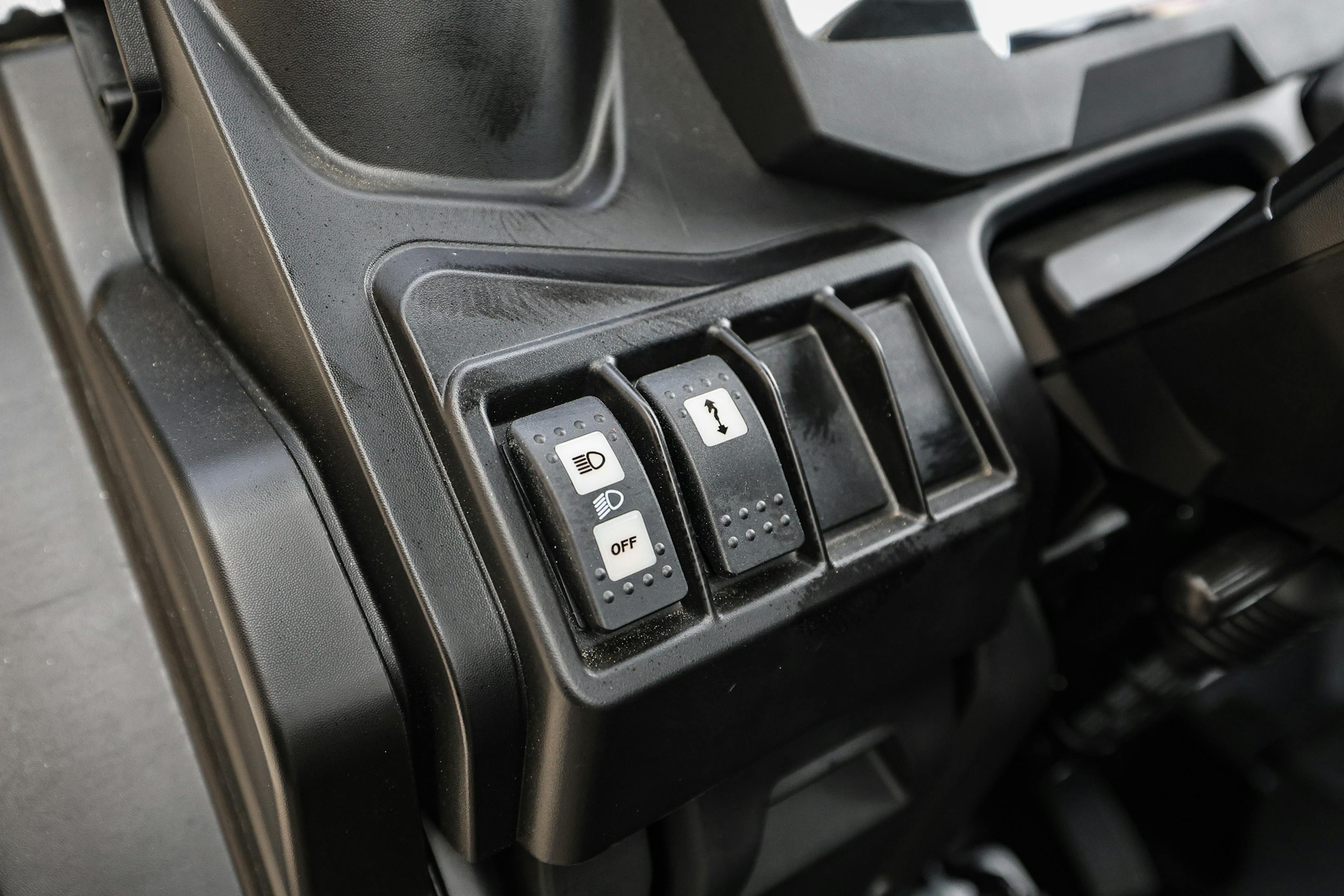 2024 Can-Am Defender HD10 XMR headlight/winch switches
