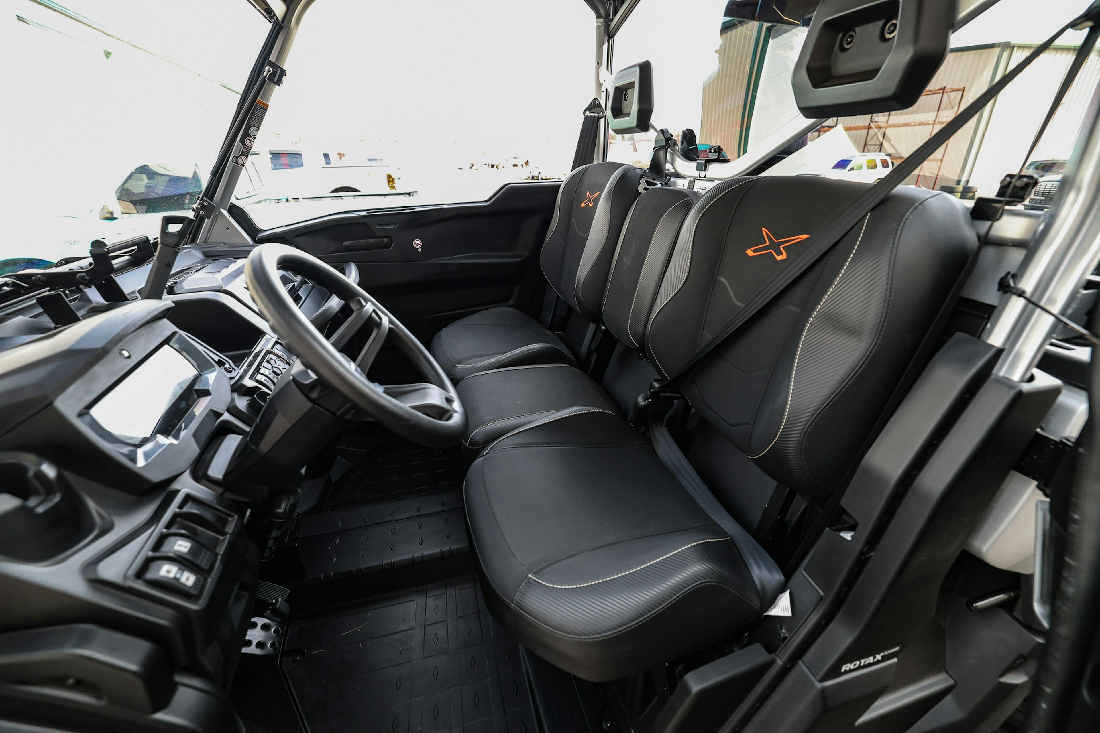 2024 Can-Am Defender HD10 XMR driver side front seats
