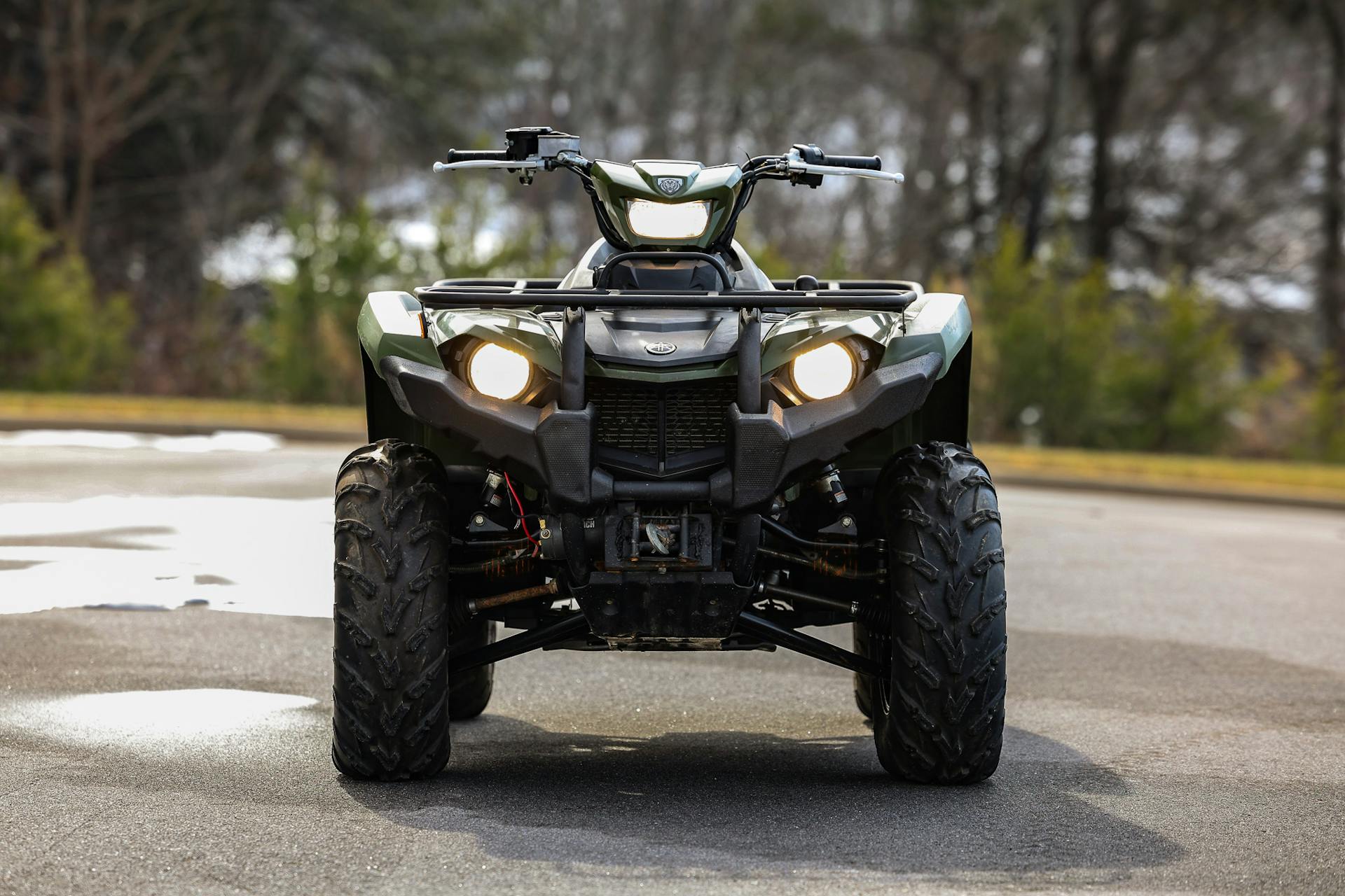 2021 Yamaha Kodiak 450 front straight on 