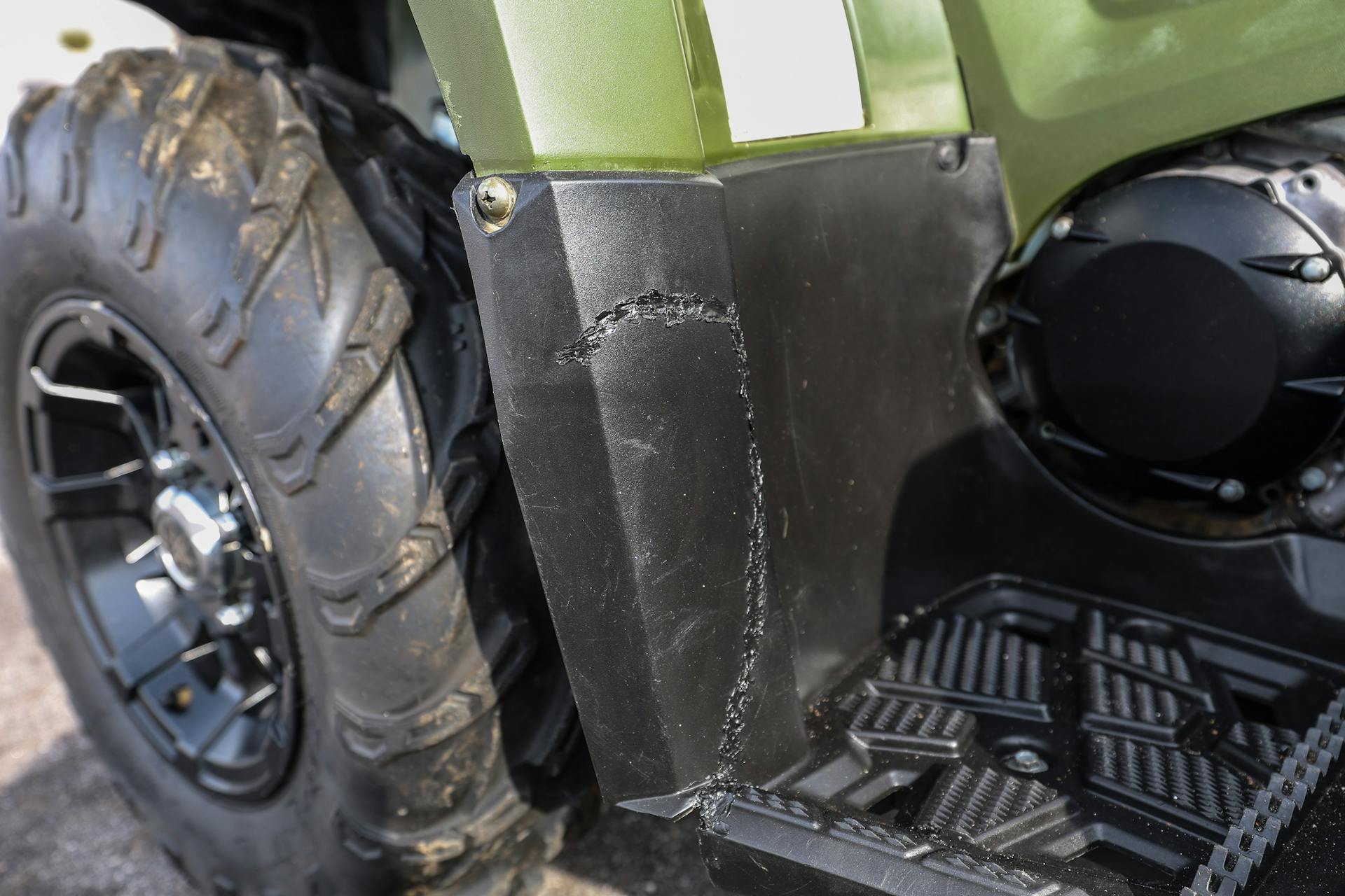 2021 Yamaha Kodiak 450 footwell damage