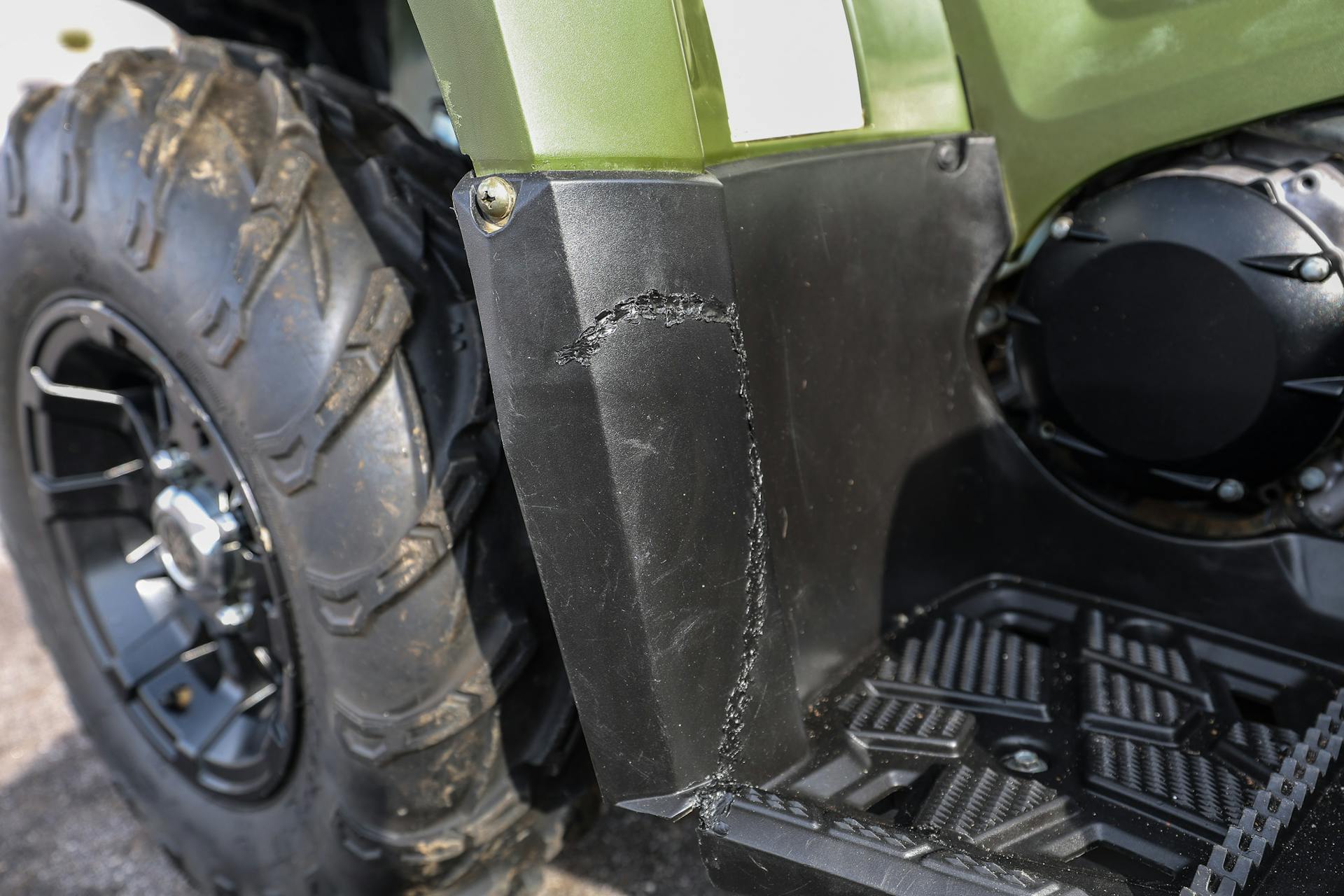 2021 Yamaha Kodiak 450 footwell damage