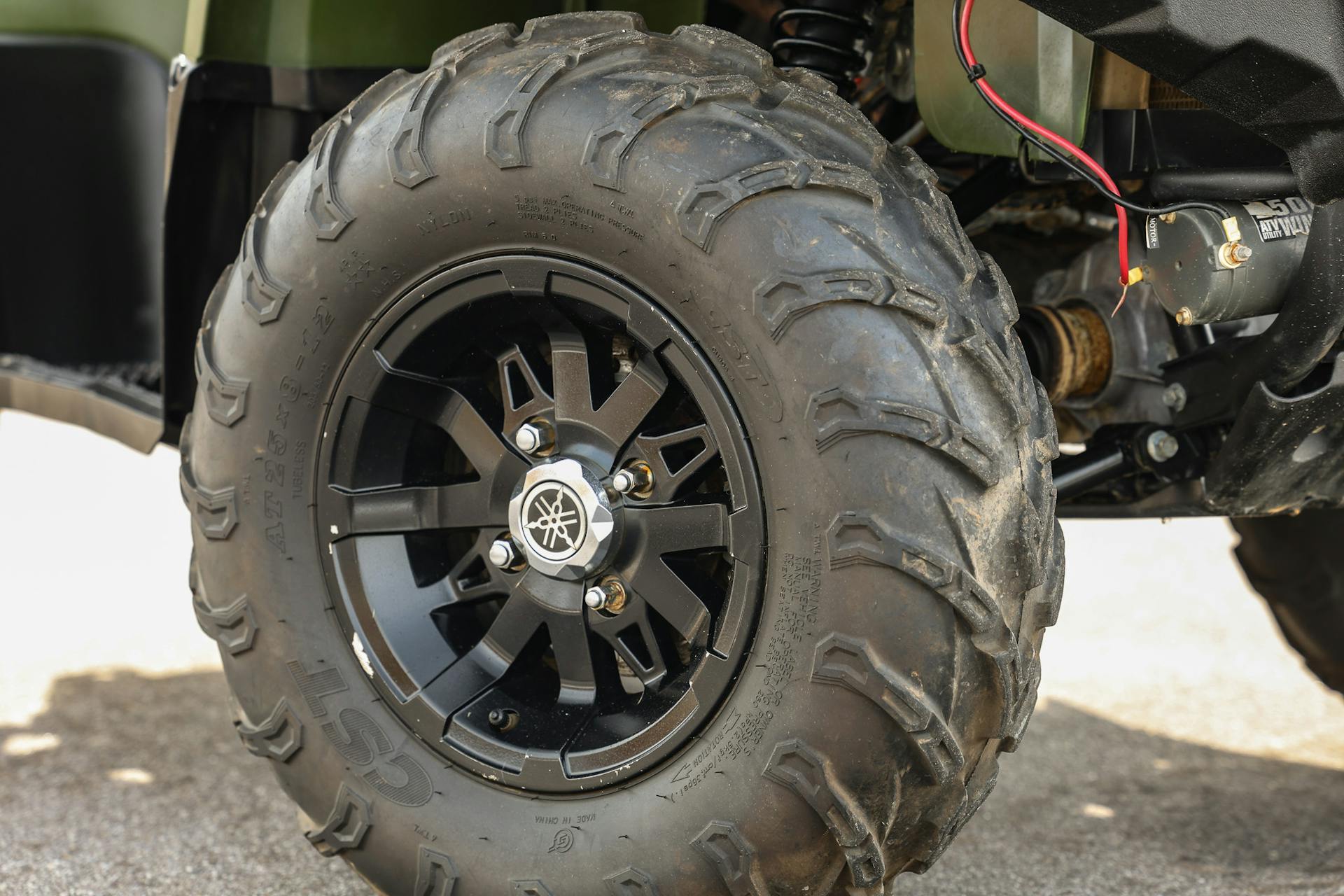 2021 Yamaha Kodiak 450 passenger front tire