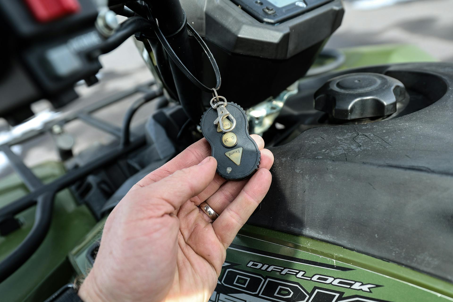 2021 Yamaha Kodiak 450 winch control