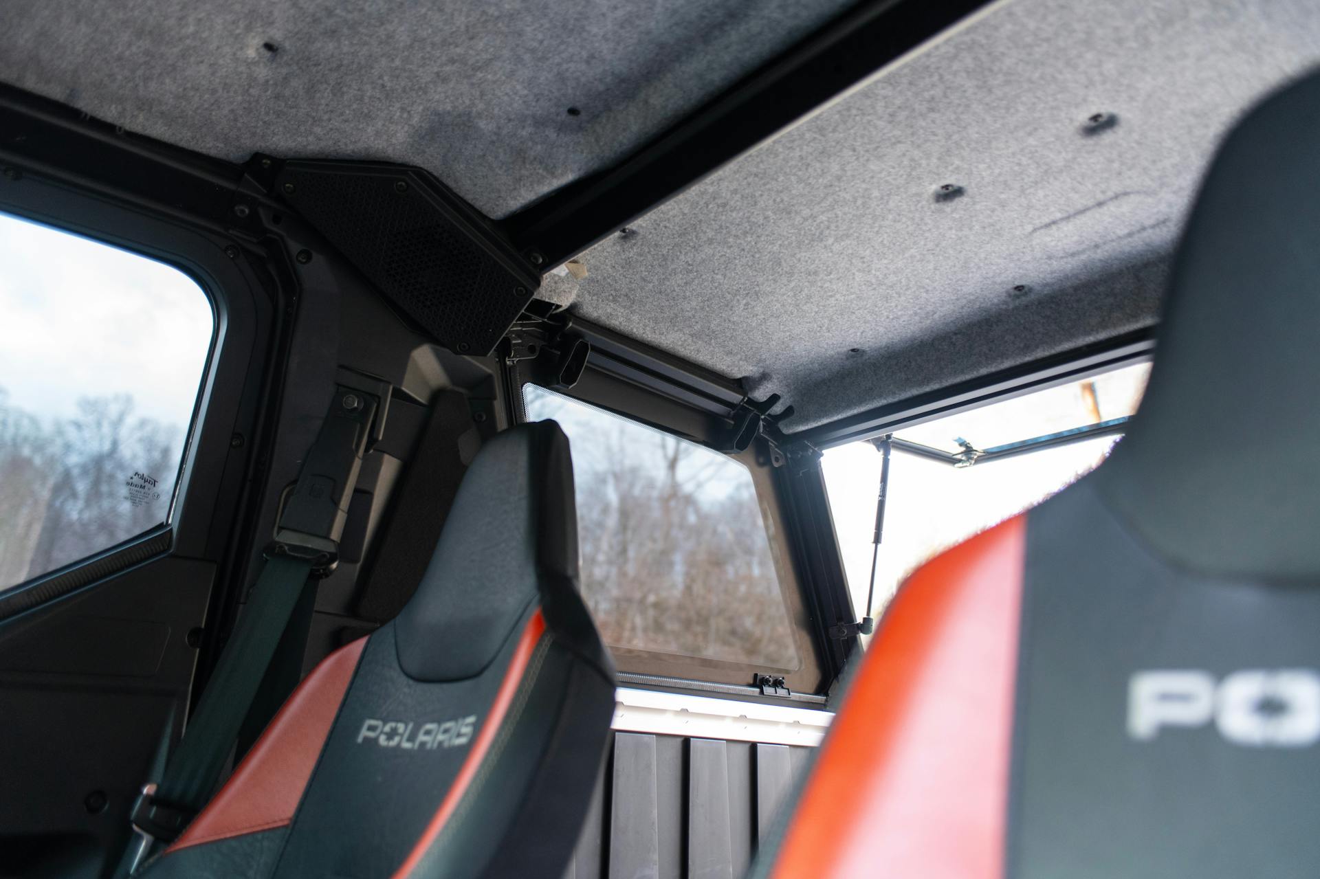 2024 Polaris Xpedition ADV Northstar  seats/headliner