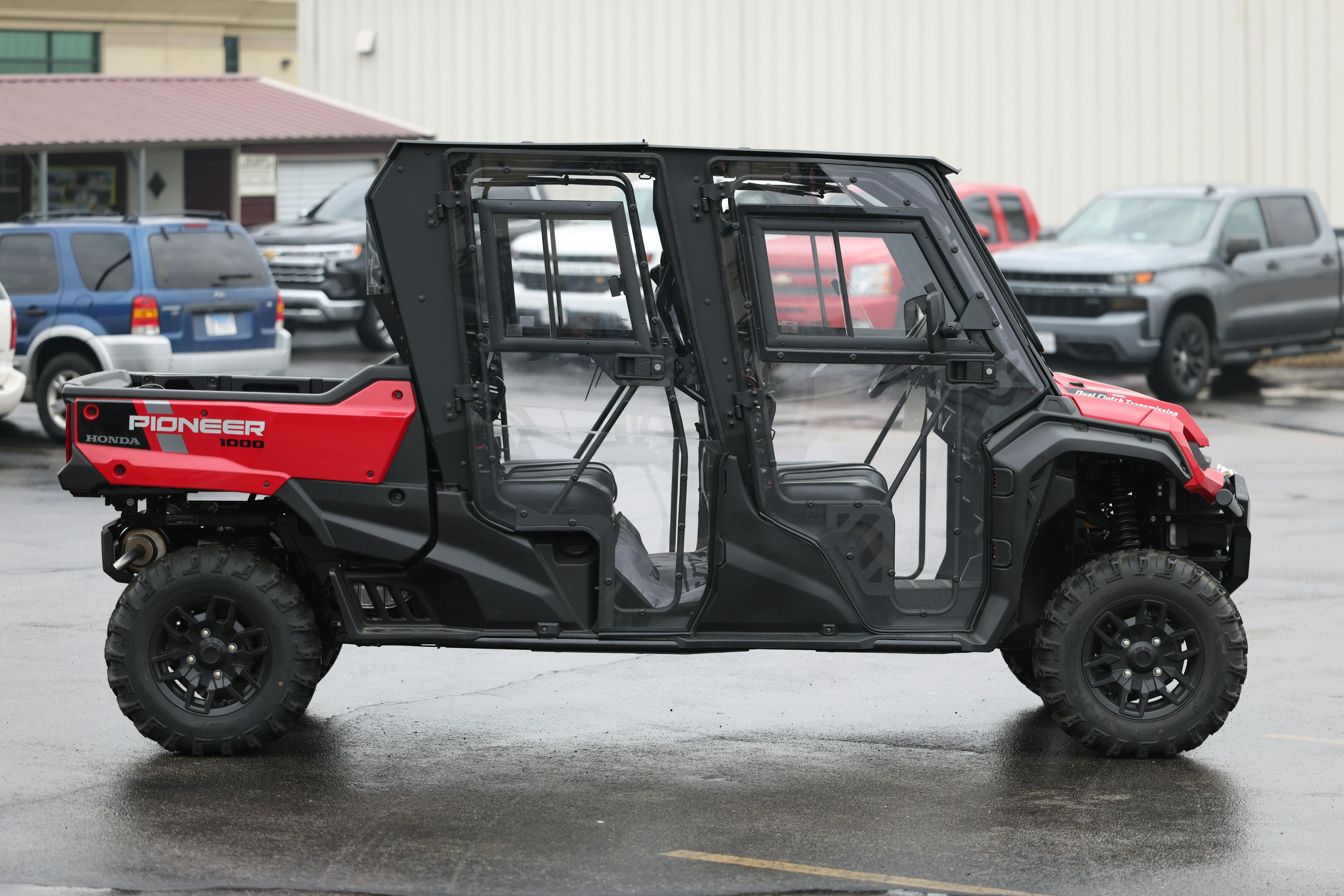 2024 Honda Pioneer 1000-6 DLX passenger side