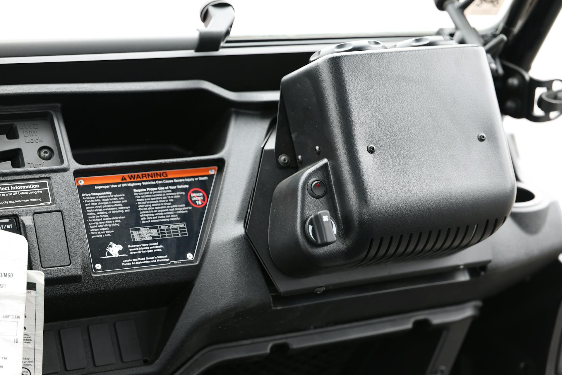 2024 Honda Pioneer 1000-6 DLX heater detail 