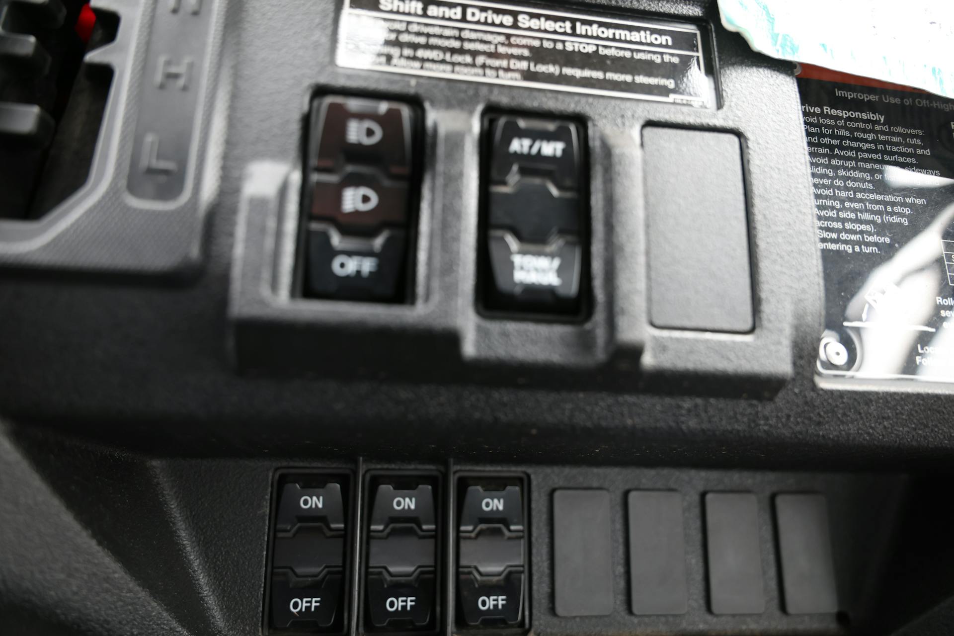 2024 Honda Pioneer 1000-6 DLX dash switches