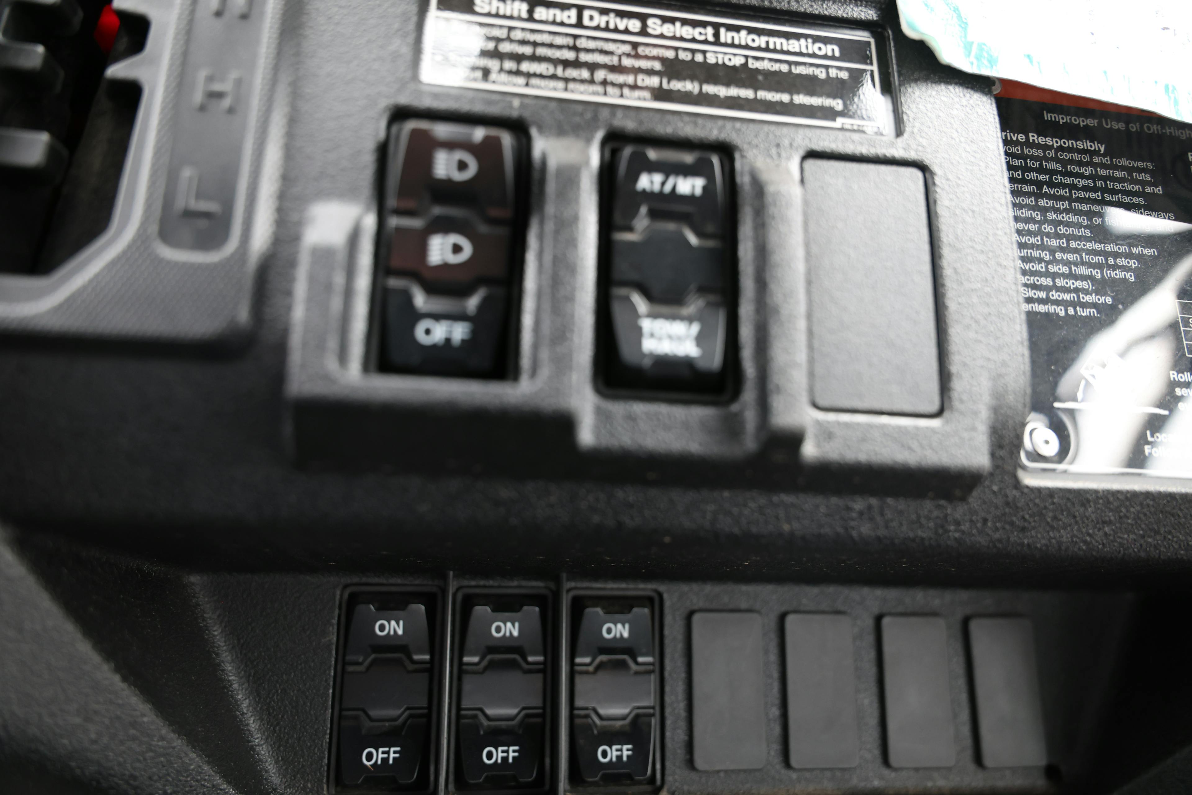 2024 Honda Pioneer 1000-6 DLX dash switches