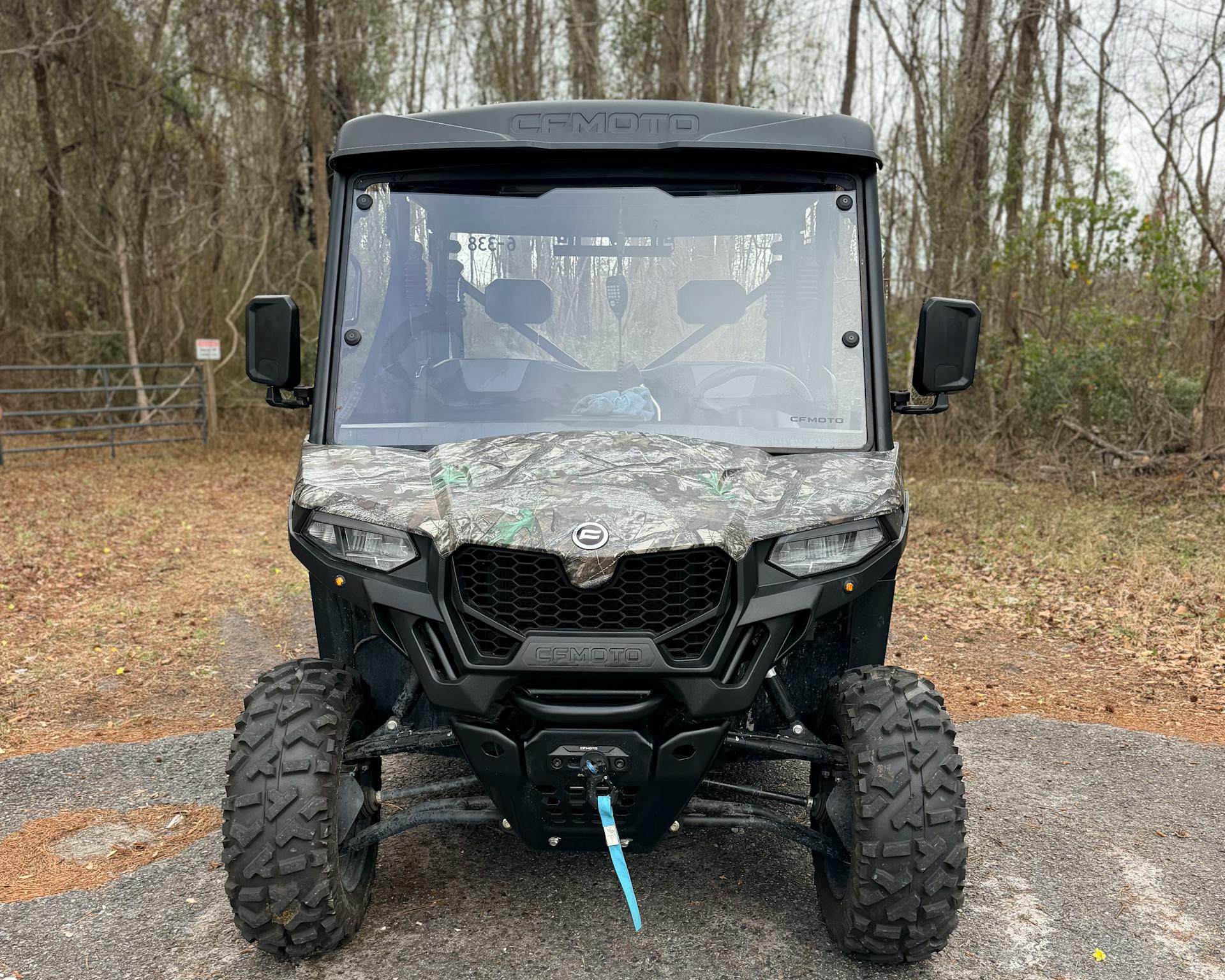 2025 CFMoto UForce 800 XL front wide