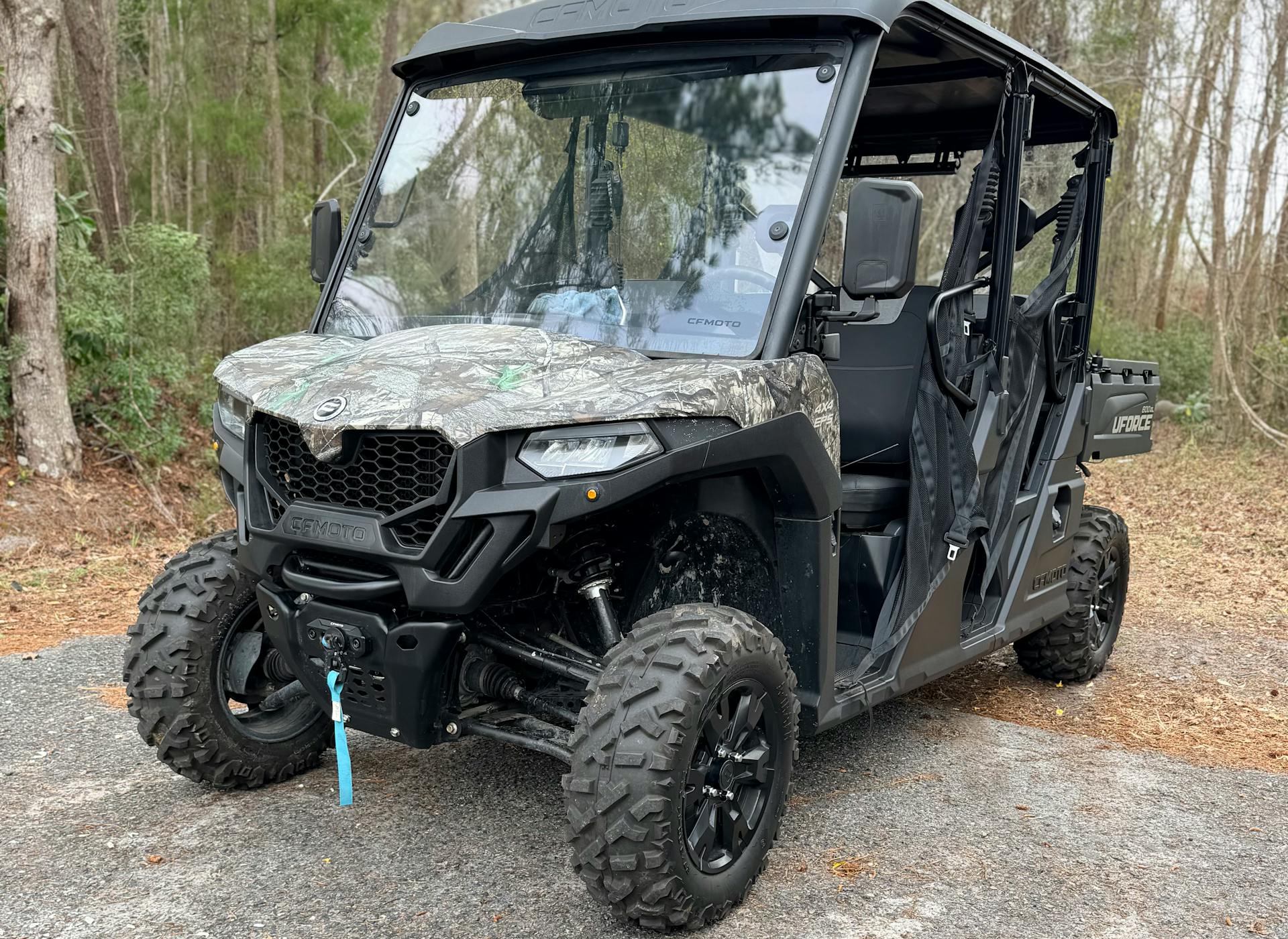 2025 CFMoto UForce 800 XL front 3/4 driver close