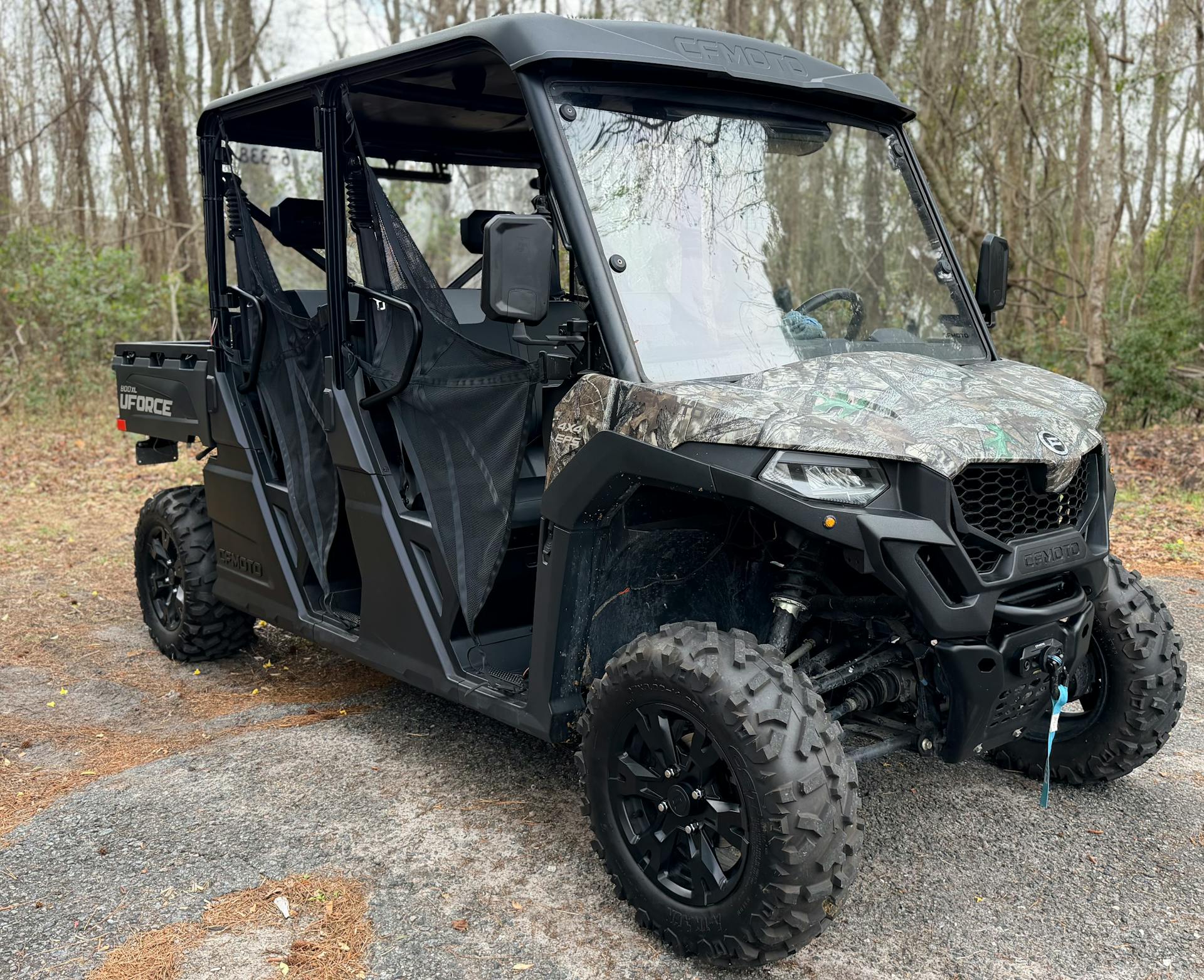 2025 CFMoto UForce 800 XL front 3/4 passenger