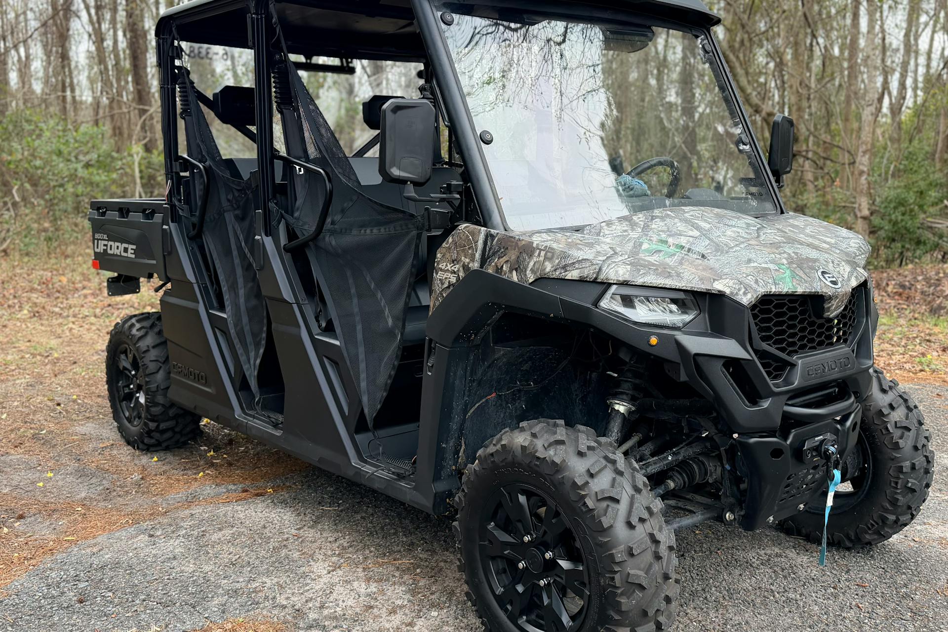 2025 CFMoto UForce 800 XL front 3/4 passenger