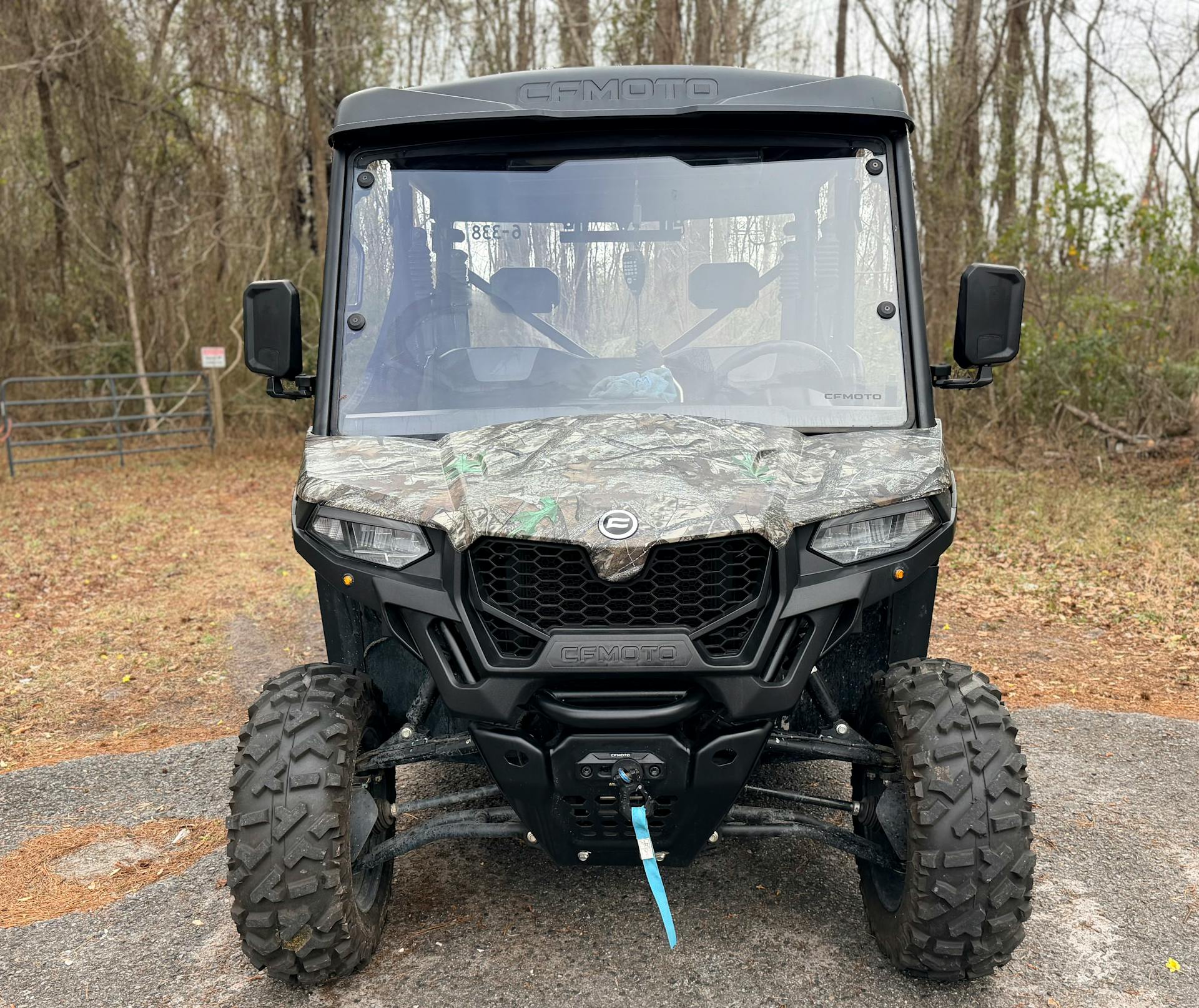 2025 CFMoto UForce 800 XL front close