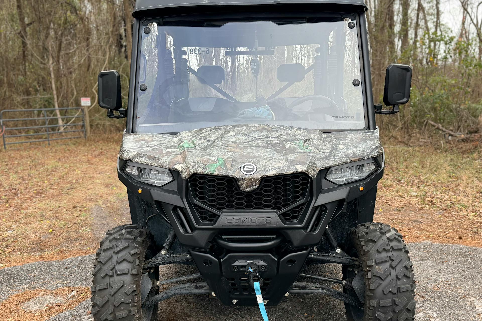 2025 CFMoto UForce 800 XL front close