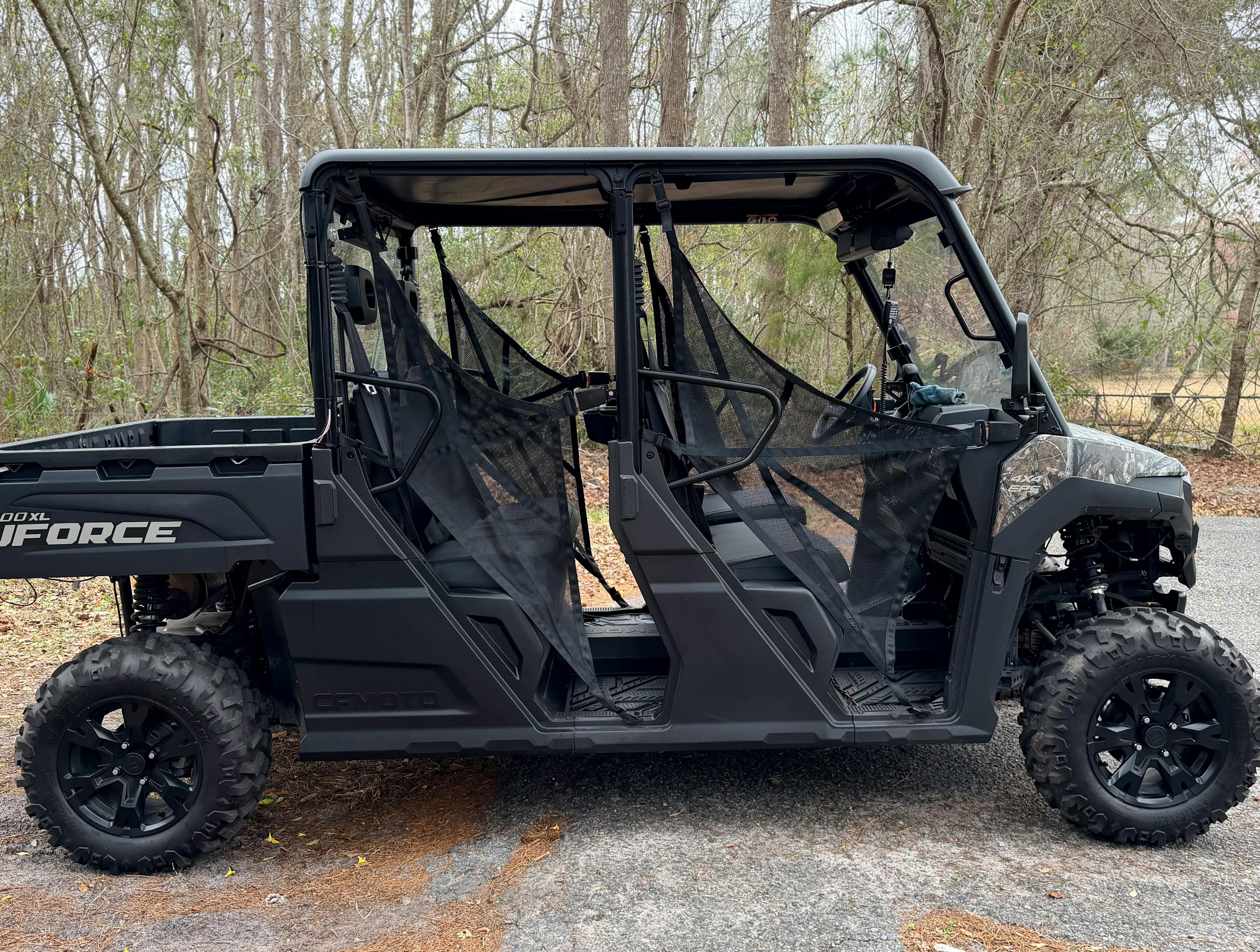 2025 CFMoto UForce 800 XL passenger side