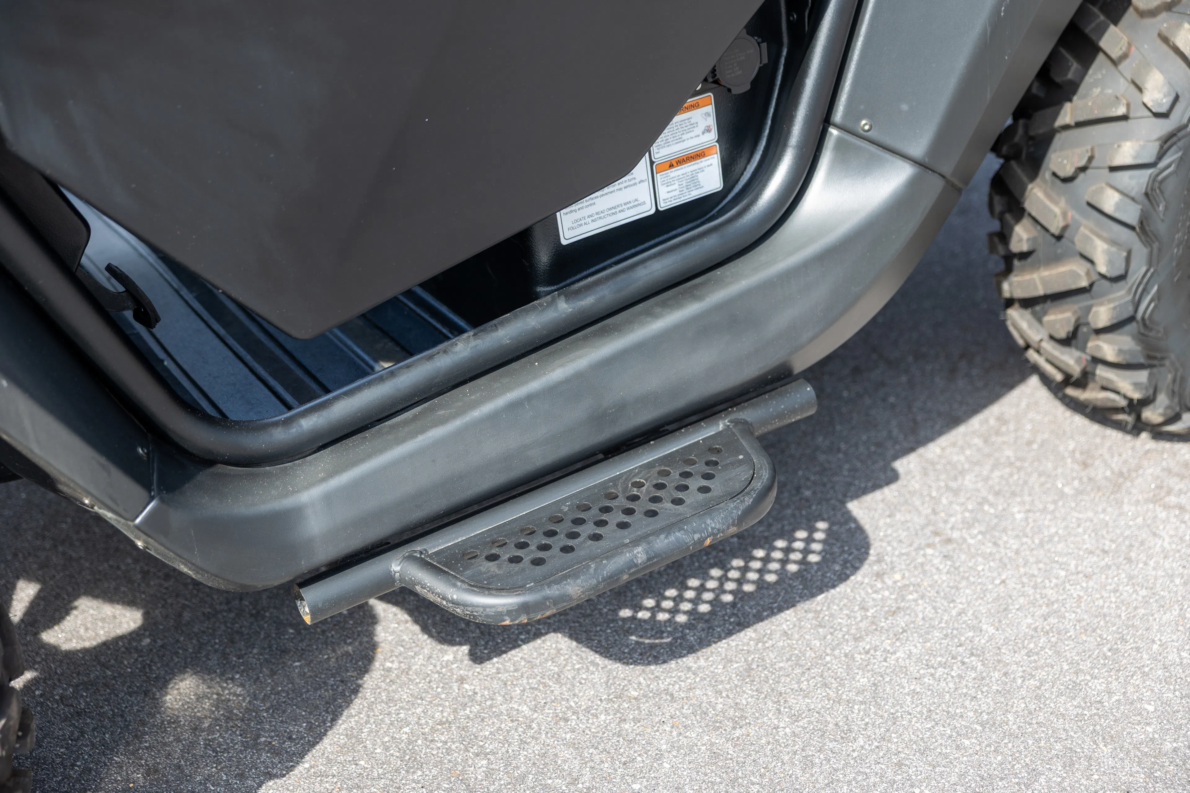 2024 Kandi Cowboy e10K side step