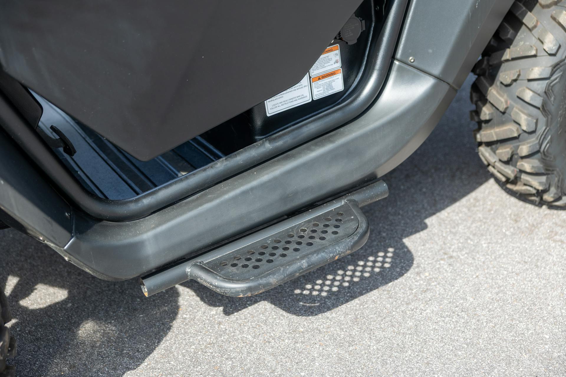 2024 Kandi Cowboy e10K side step