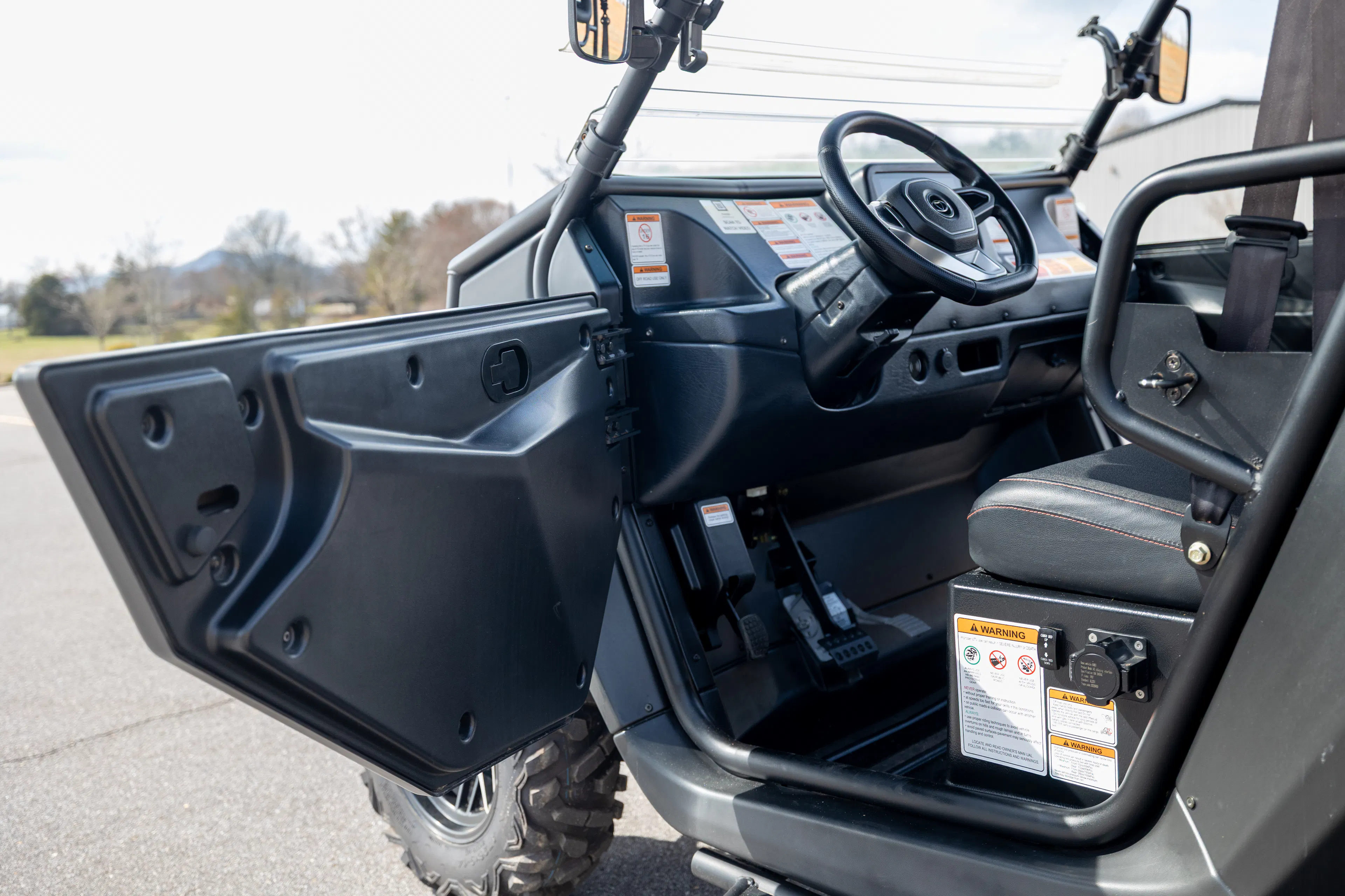 2024 Kandi Cowboy e10K driver side door open