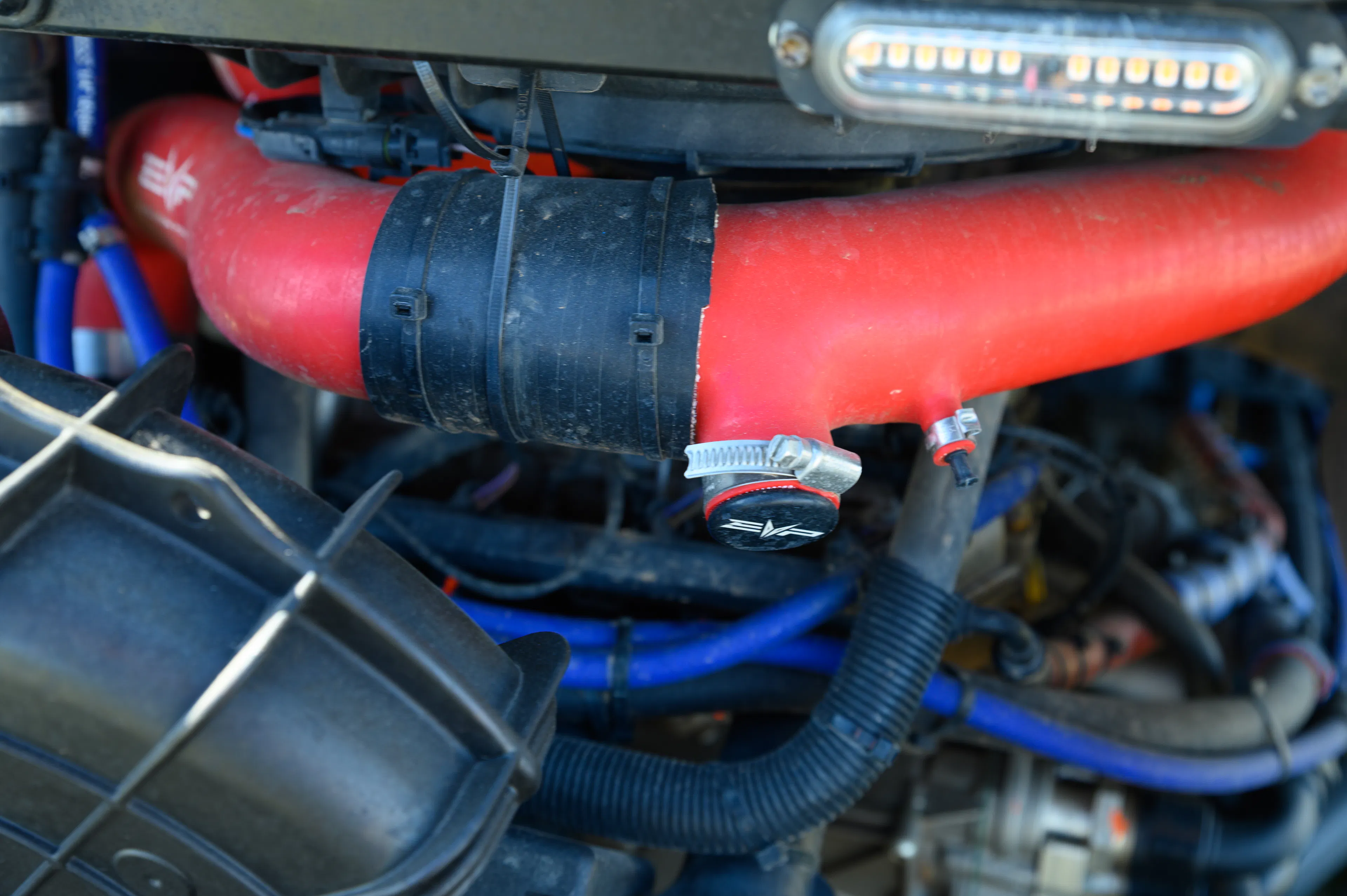 2024 Can-Am Maverick X3 Gray Leadbetter Race Car charge pipe