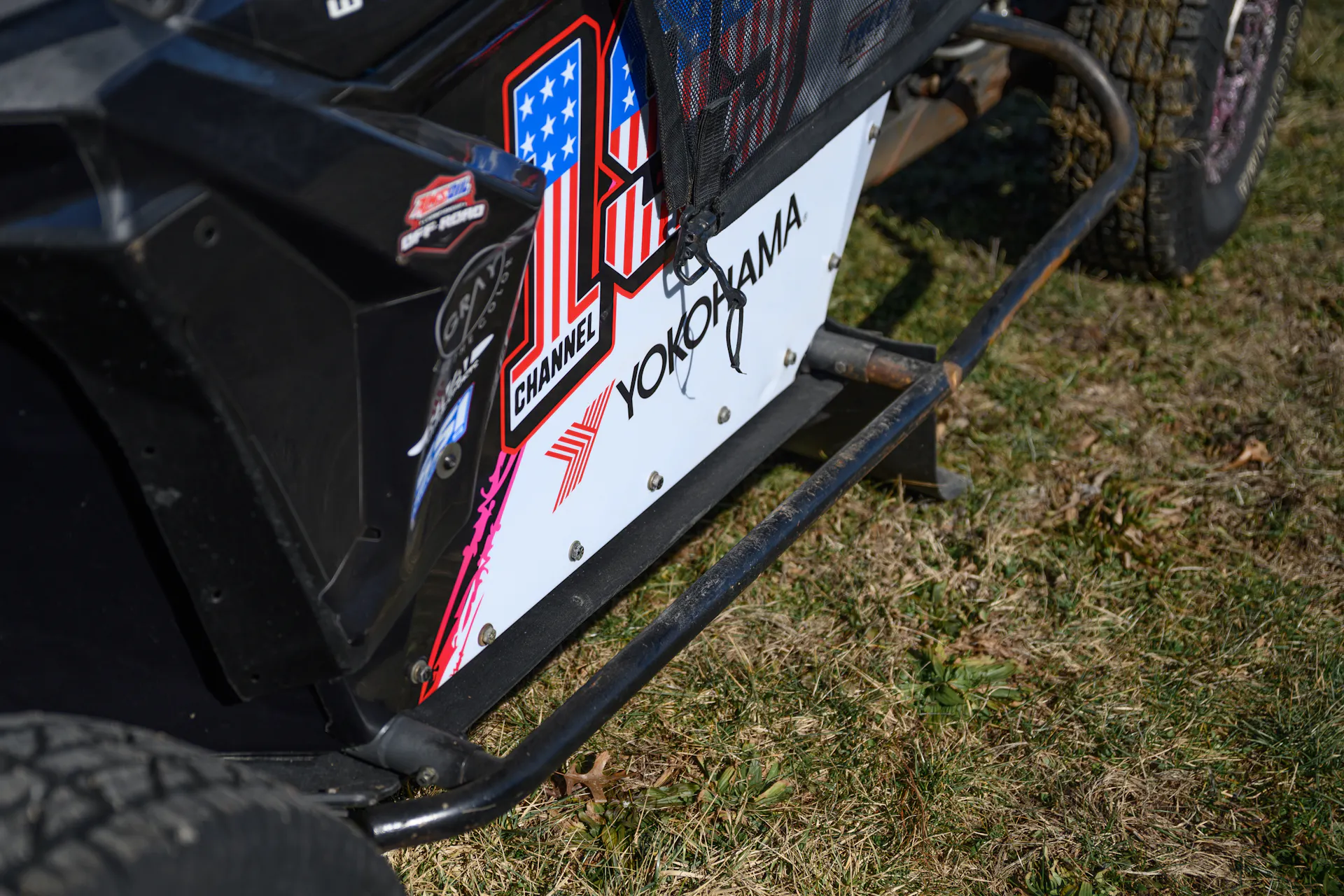 2024 Can-Am Maverick X3 Gray Leadbetter Race Car less damaged side