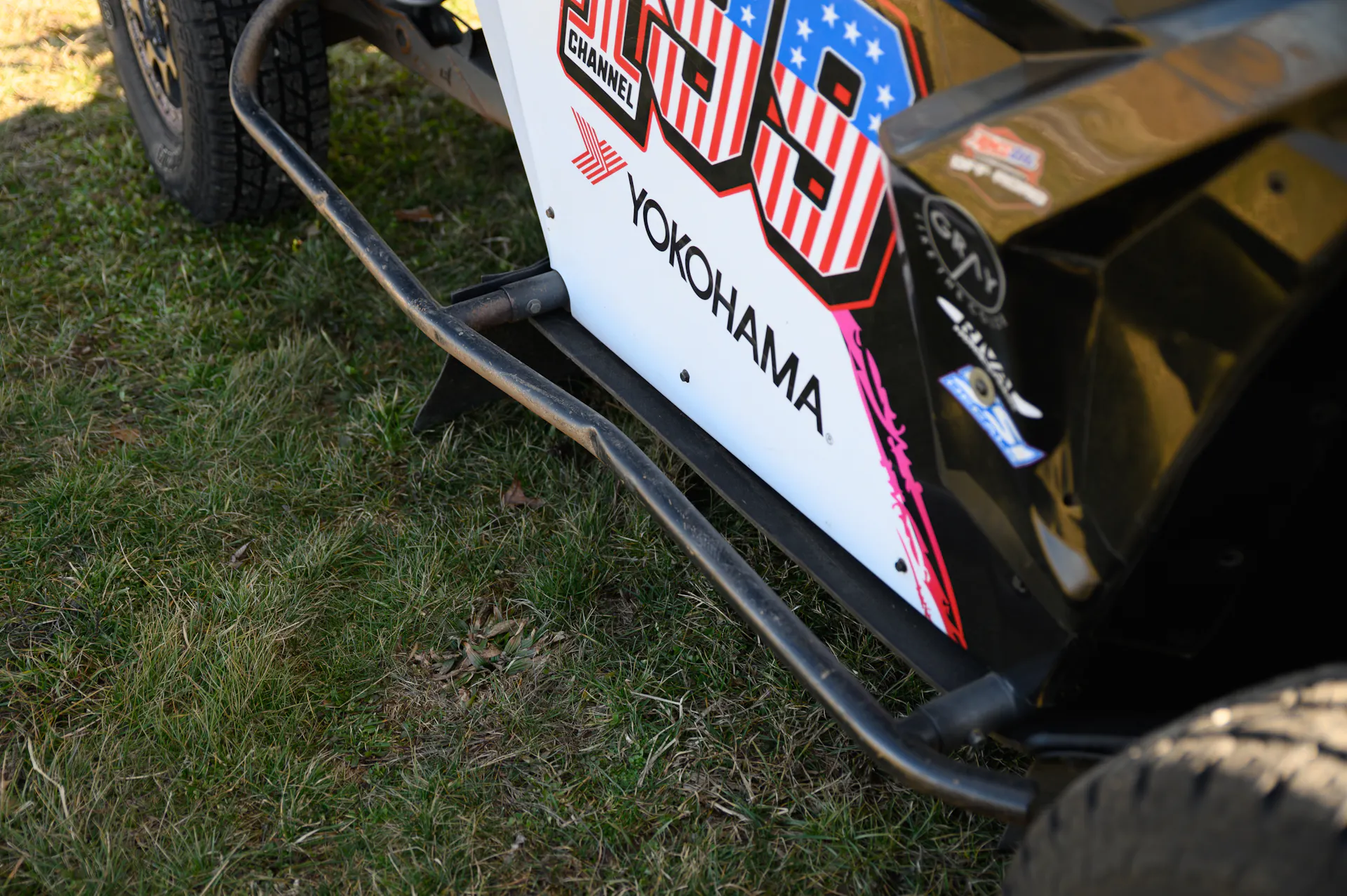 2024 Can-Am Maverick X3 Gray Leadbetter Race Car slider dent