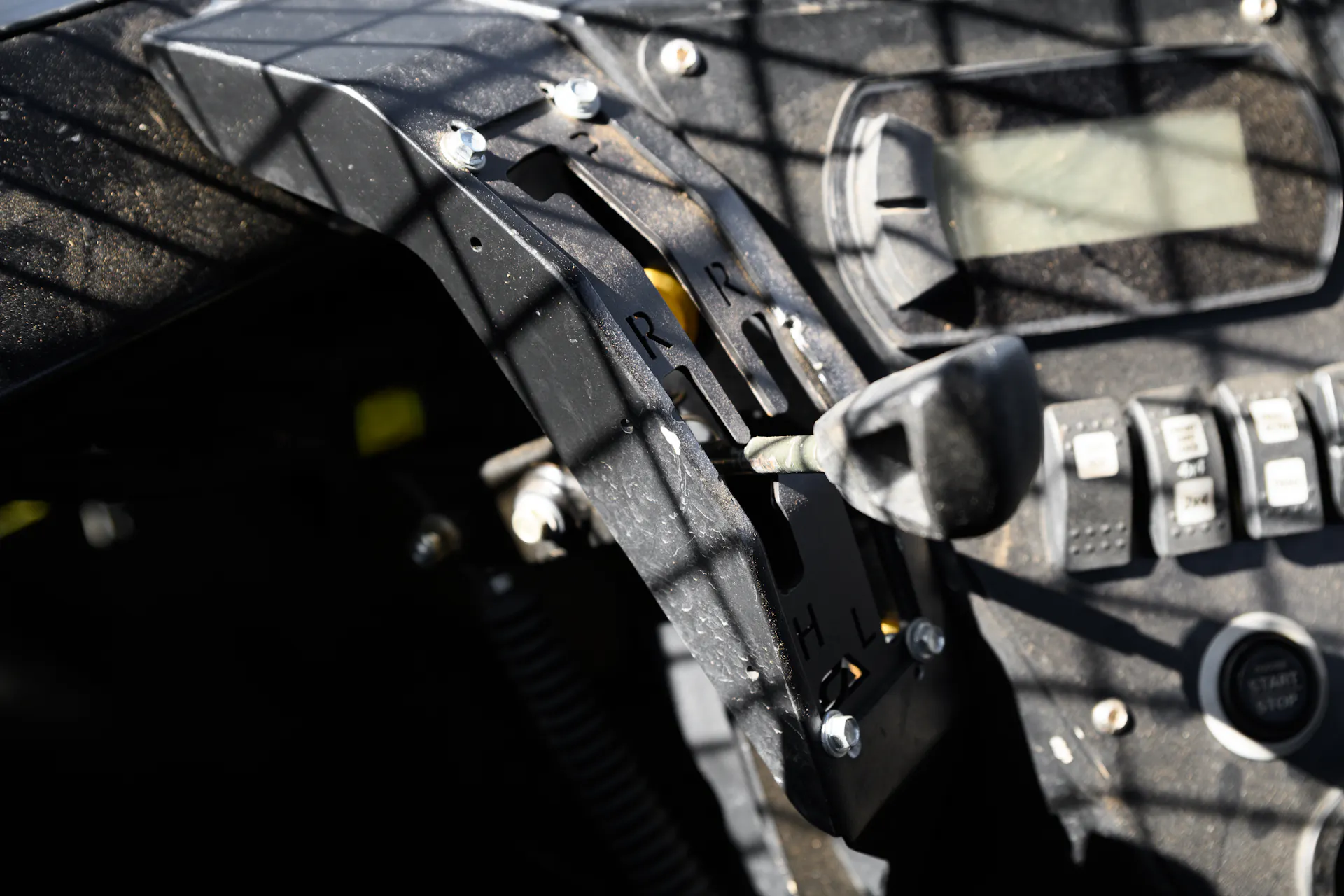 2024 Can-Am Maverick X3 Gray Leadbetter Race Car interior shifter/console