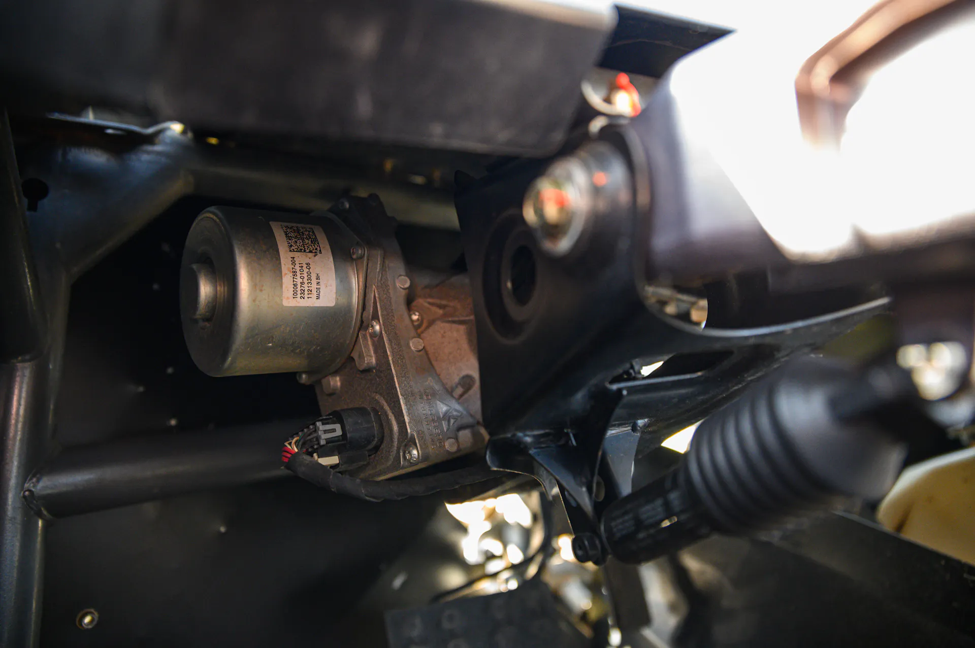 2024 Can-Am Maverick X3 Gray Leadbetter Race Car interior ps box