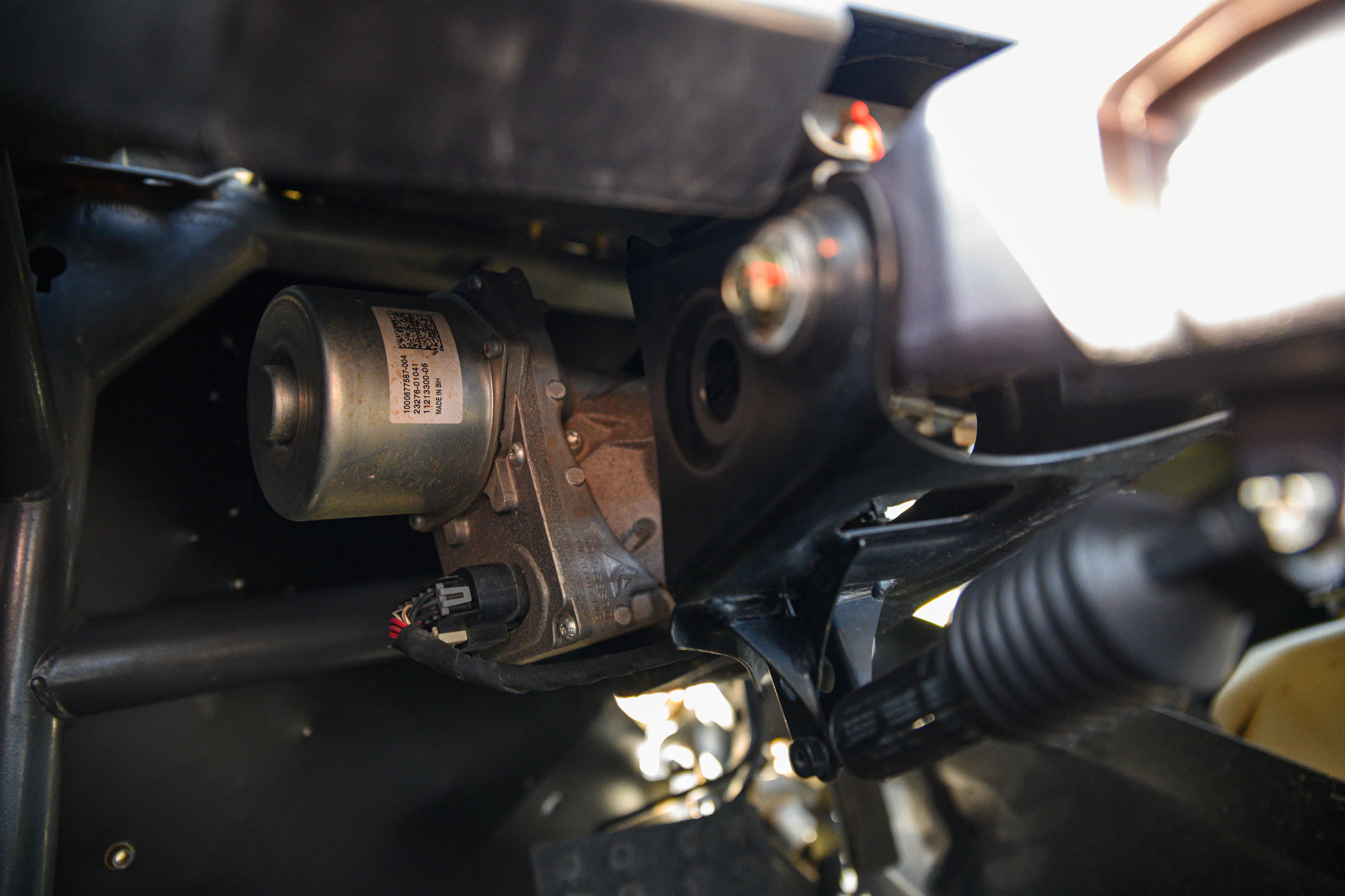 2024 Can-Am Maverick X3 Gray Leadbetter Race Car interior ps box