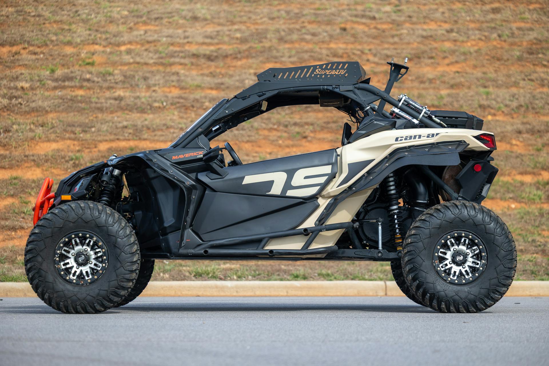 2023 can-Am Maverick X3 DS Turbo RR driver side