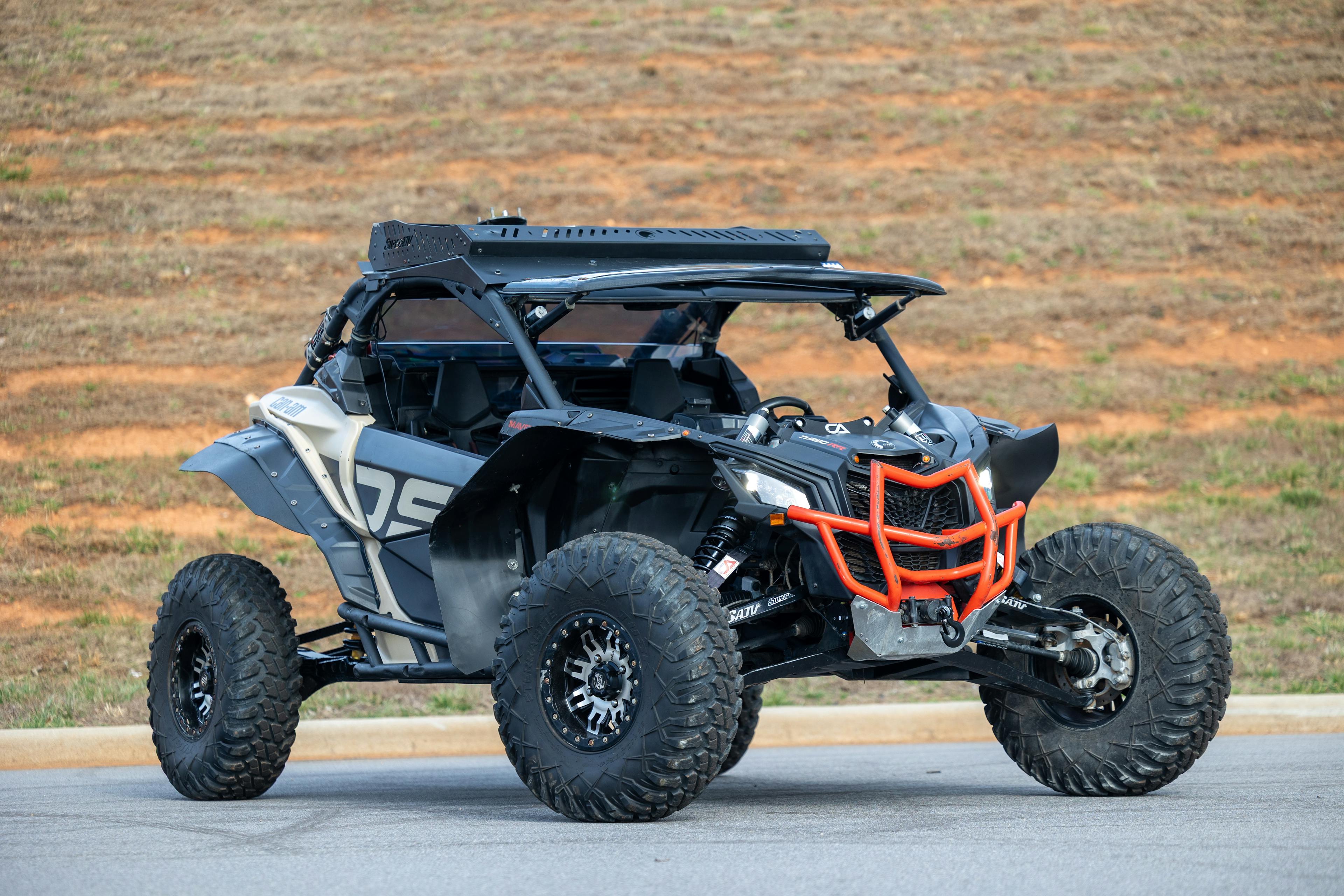 2023 Can-Am Maverick X3 DS Turbo RR front passenger 3/4 narrow windshield up